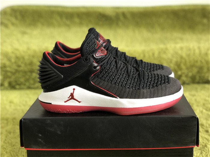 Authentic Nike Air Jordan 32 Low Black Red