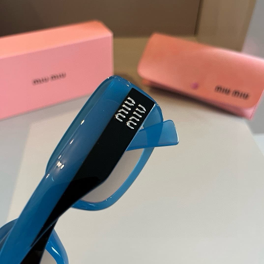 Miumiu Sunglasses