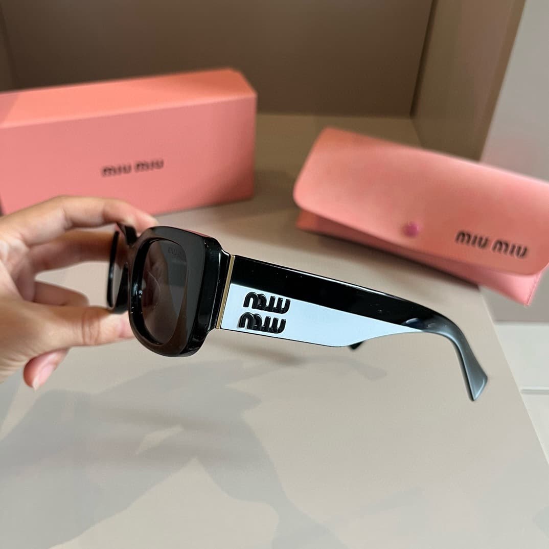 Miumiu Sunglasses