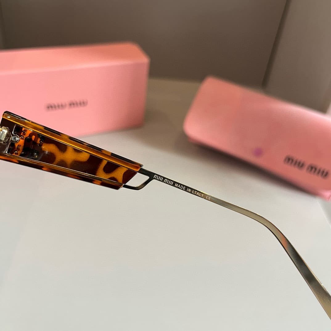 Miumiu Sunglasses