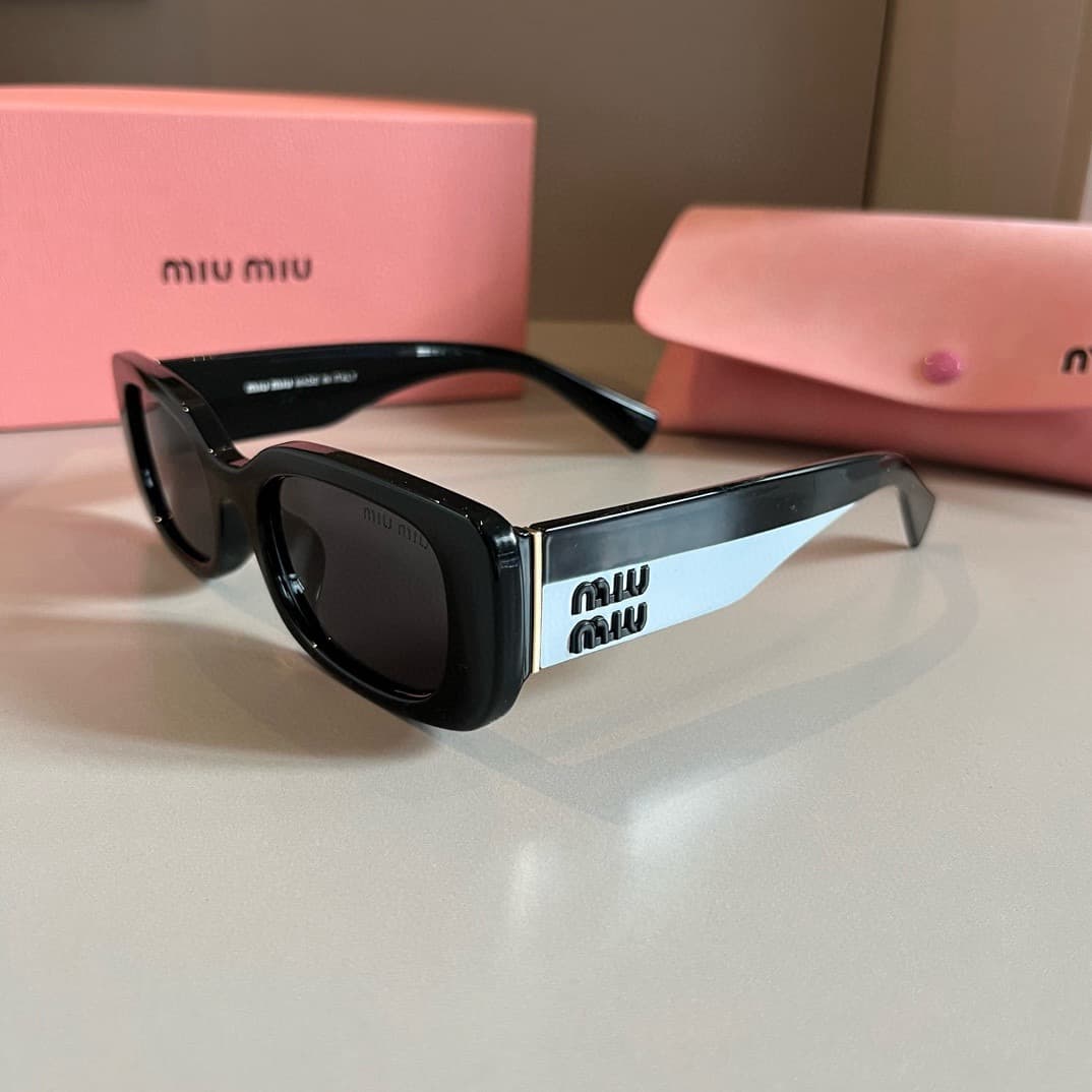 Miumiu Sunglasses