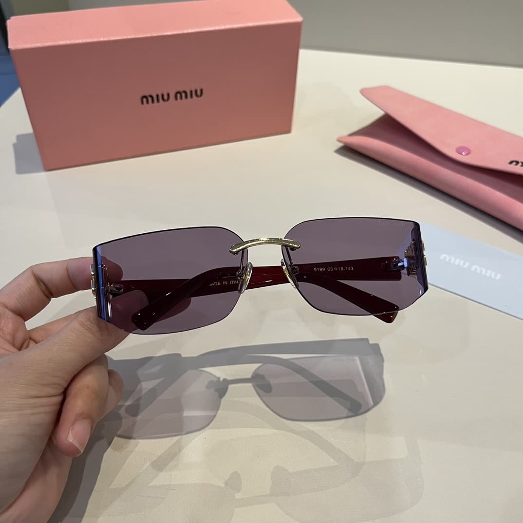 Miumiu Sunglasses