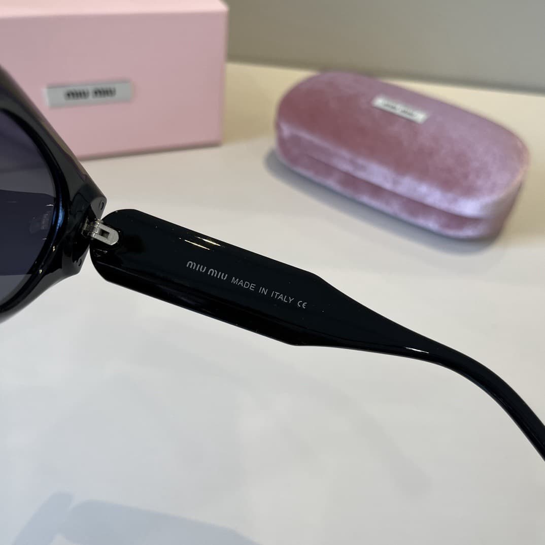 Miumiu Sunglasses