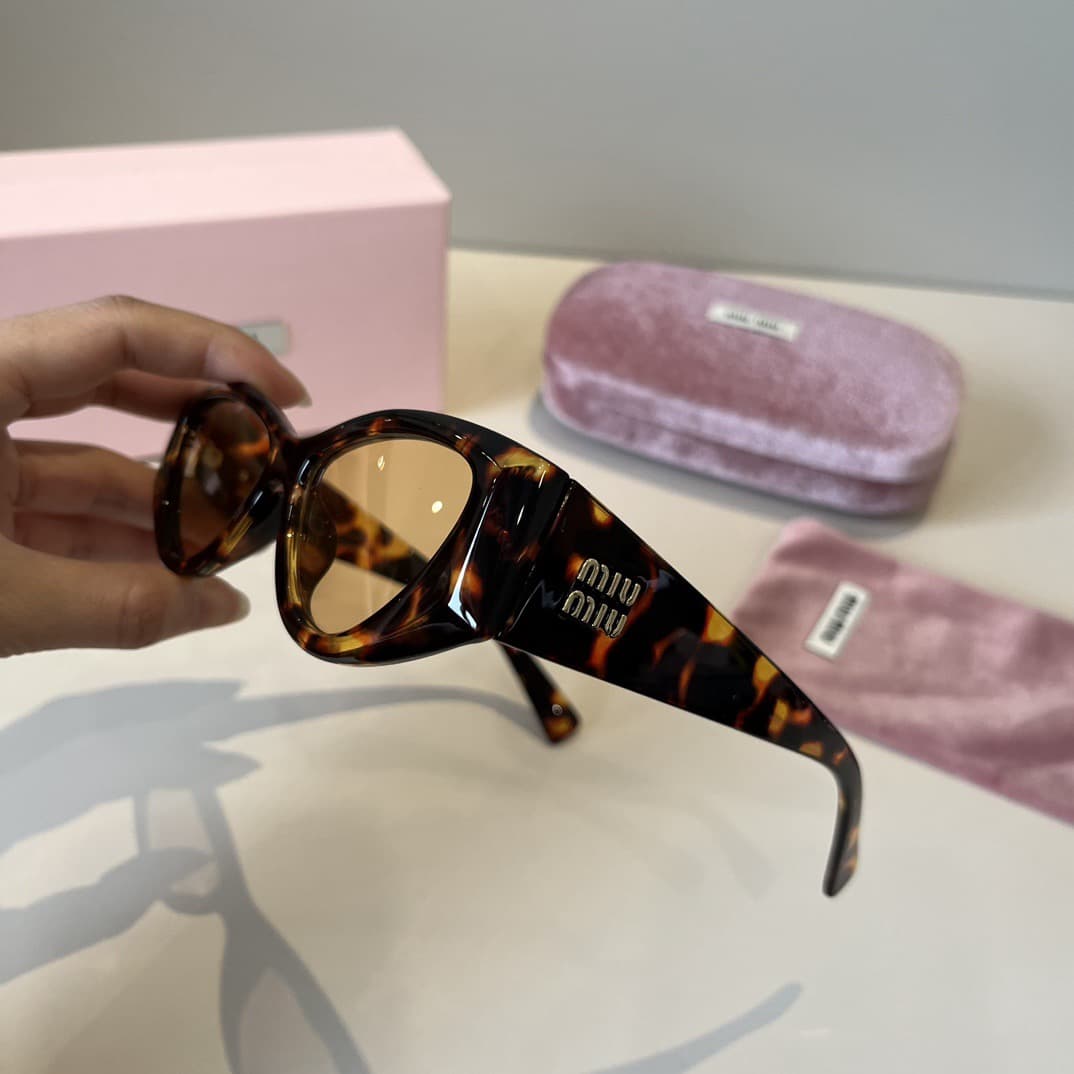 Miumiu Sunglasses