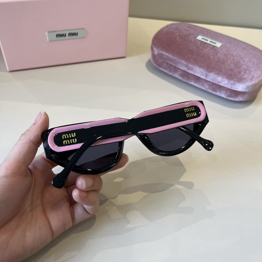 Miumiu Sunglasses