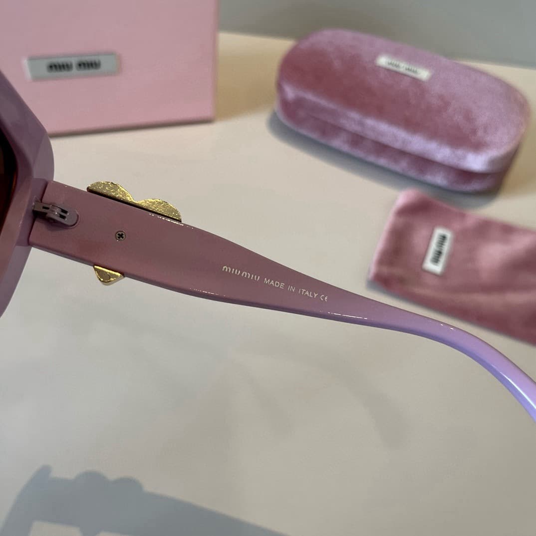 Miumiu Sunglasses
