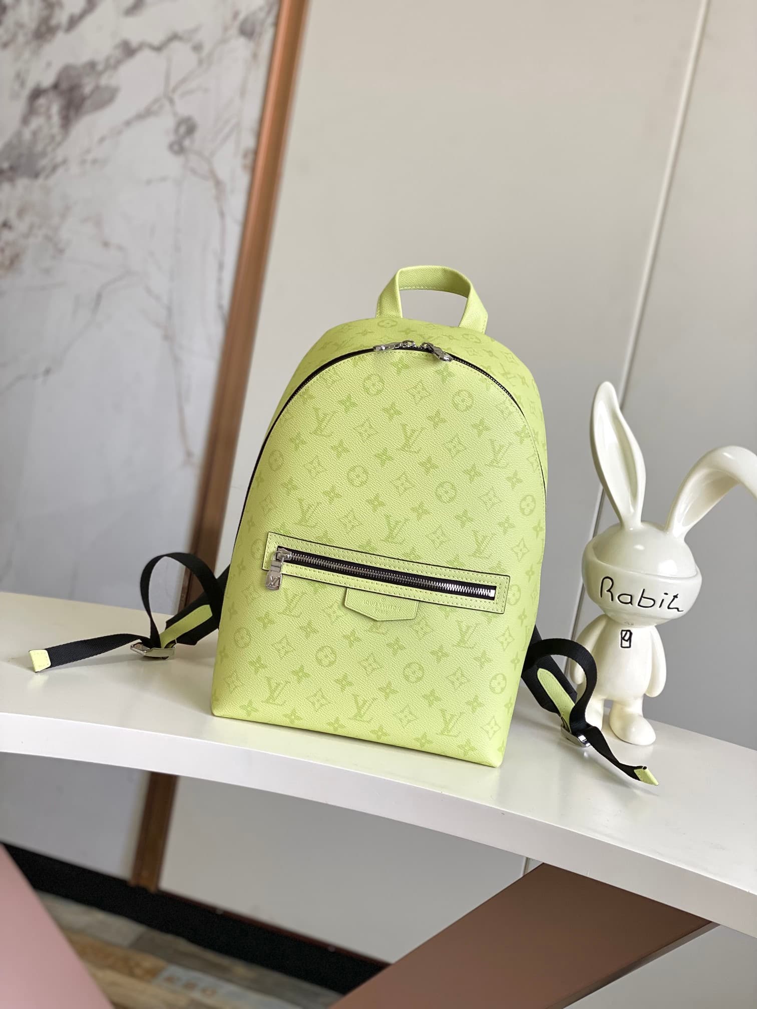 LV Backpack M14076(DM For Price)