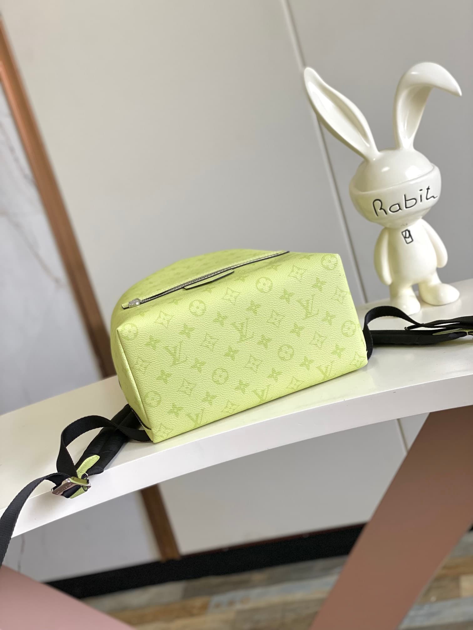 LV Backpack M14076(DM For Price)