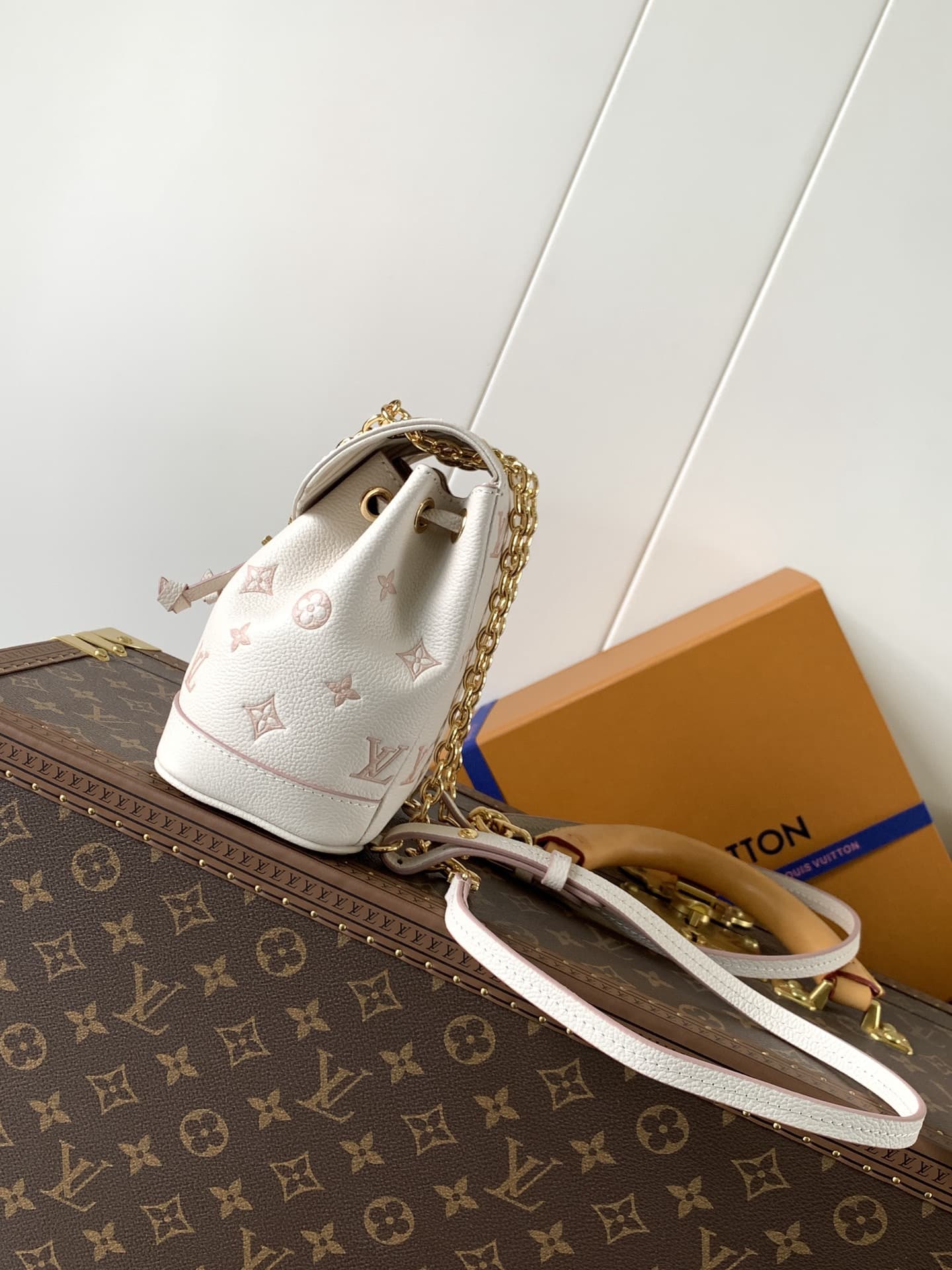 LV Backpack M13656(DM For Price)