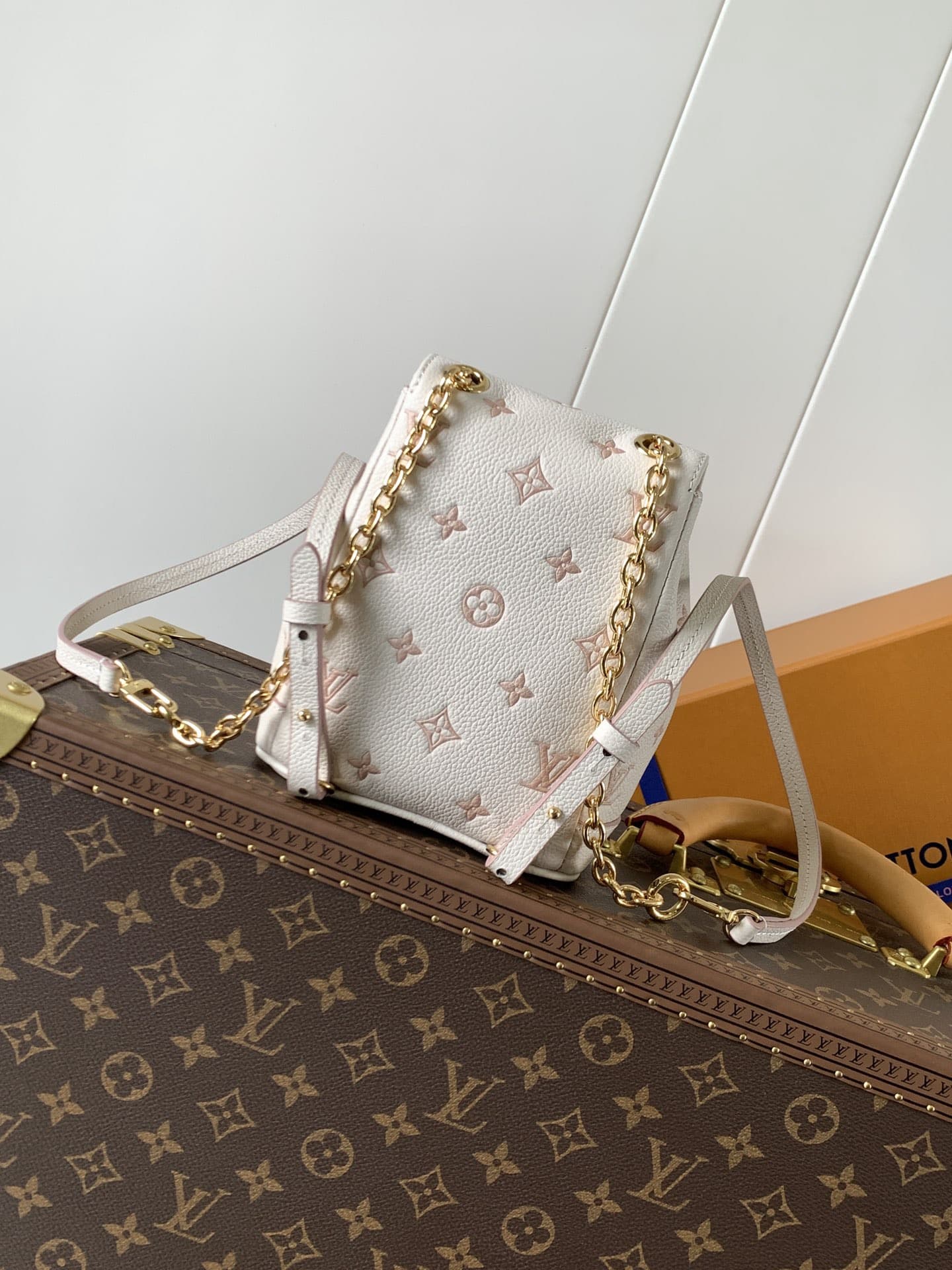 LV Backpack M13656(DM For Price)