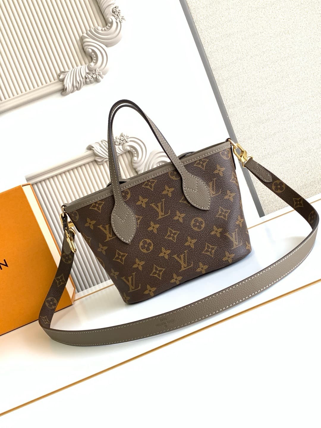 LV Bag Neverfull M12109