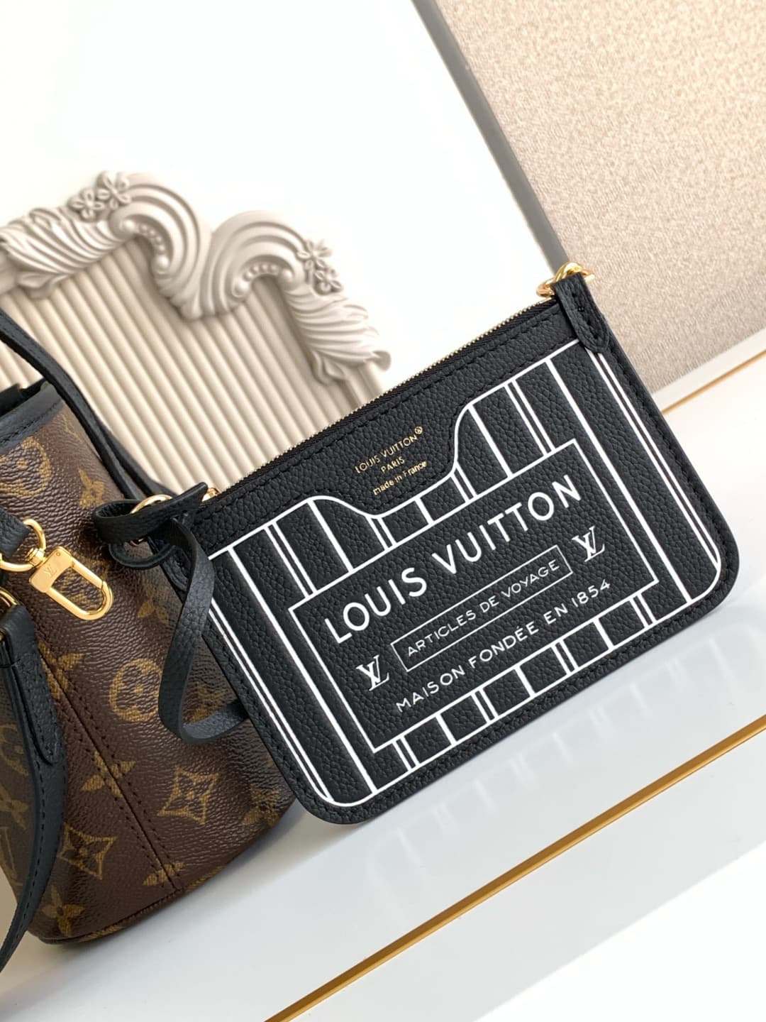LV Bag Neverfull M12099