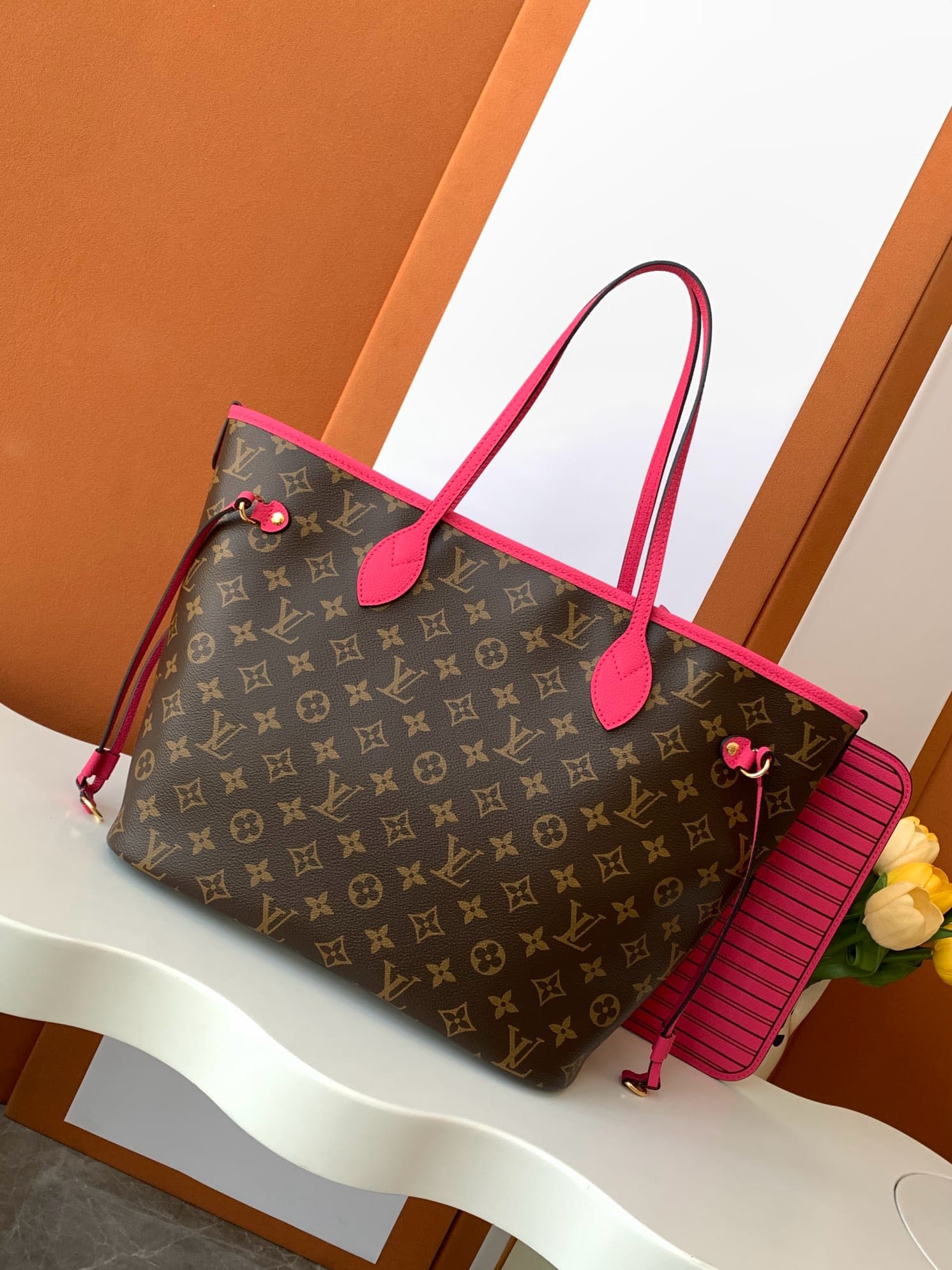 LV Bag Neverfull M12063