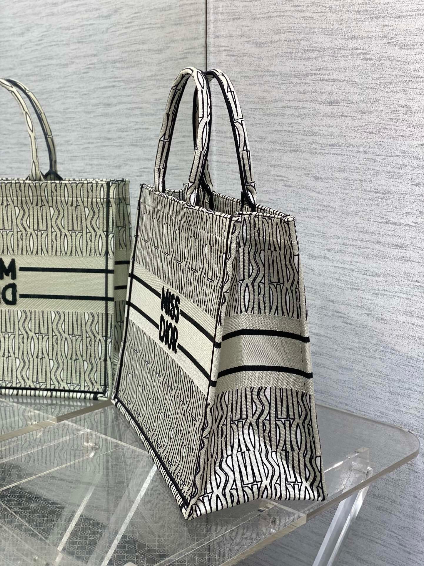 Dior Tote HandBag