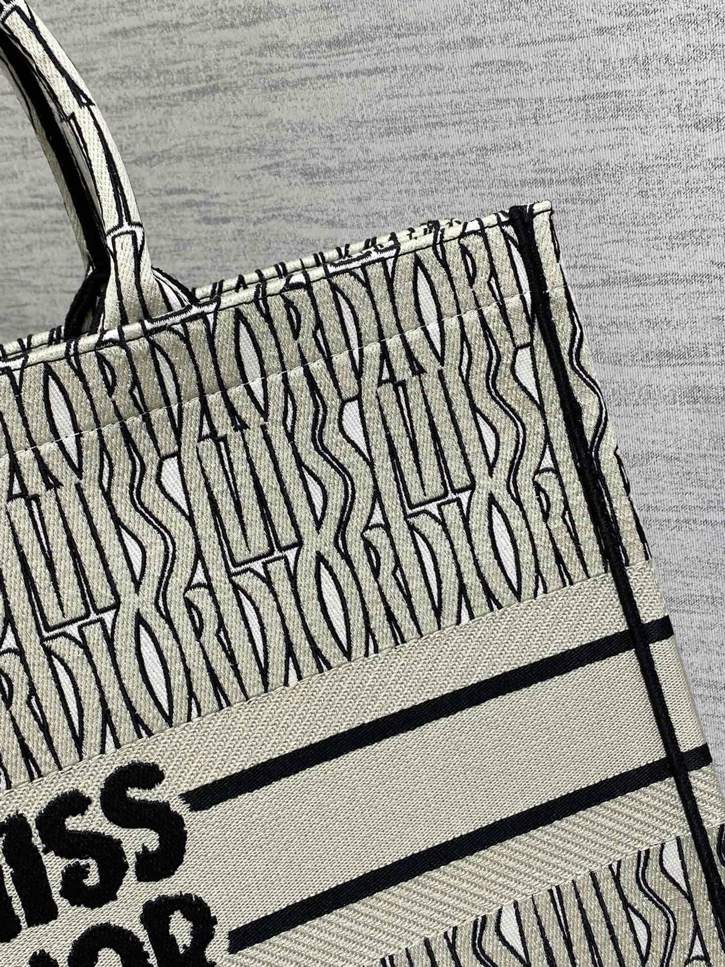 Dior Tote HandBag