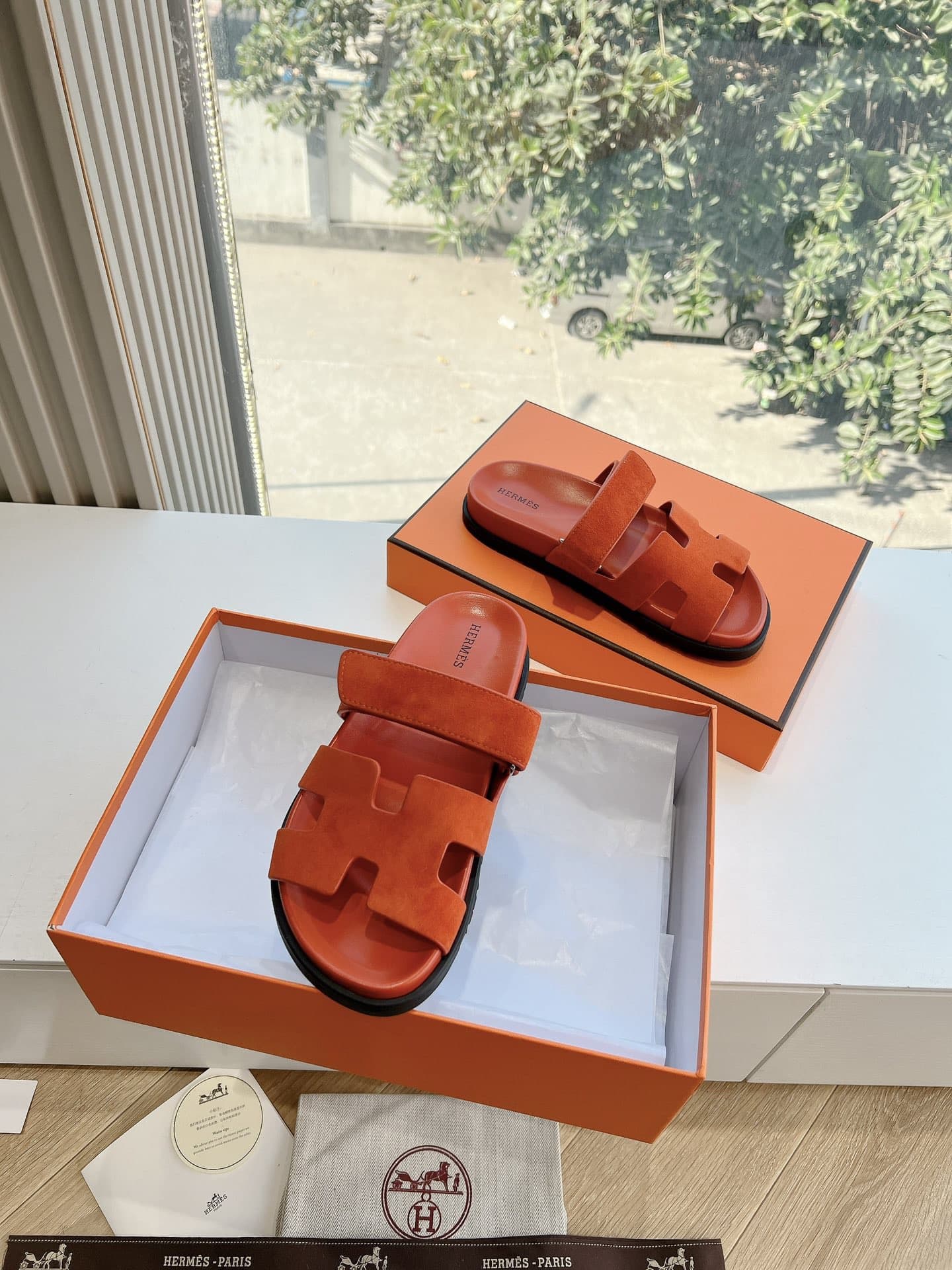 Hsuede Couple Slippers