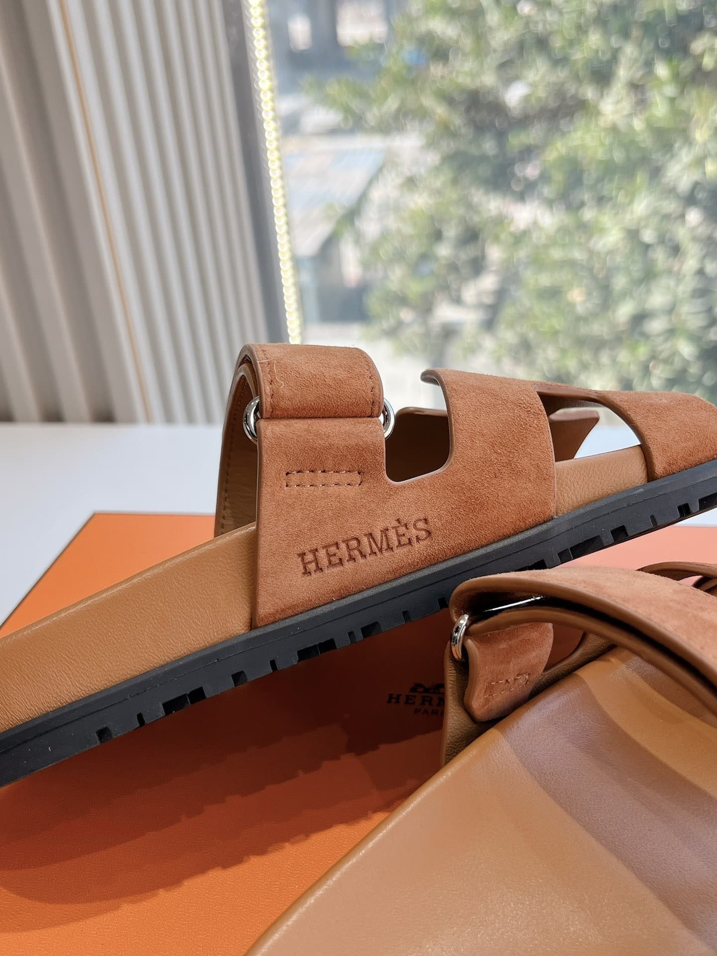 Hsuede Couple Slippers
