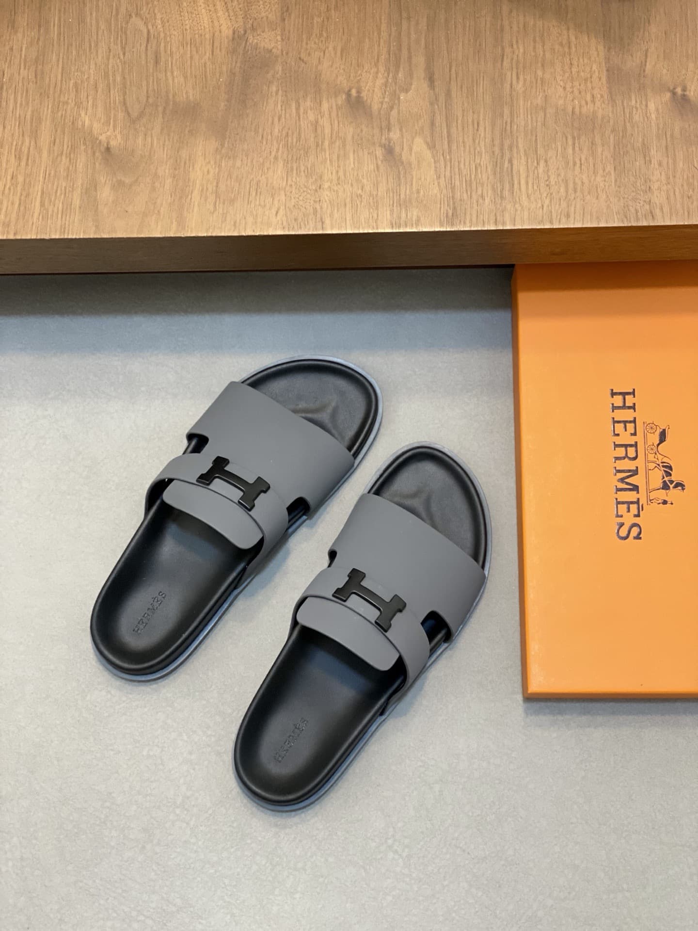 Hleather Couple Slippers
