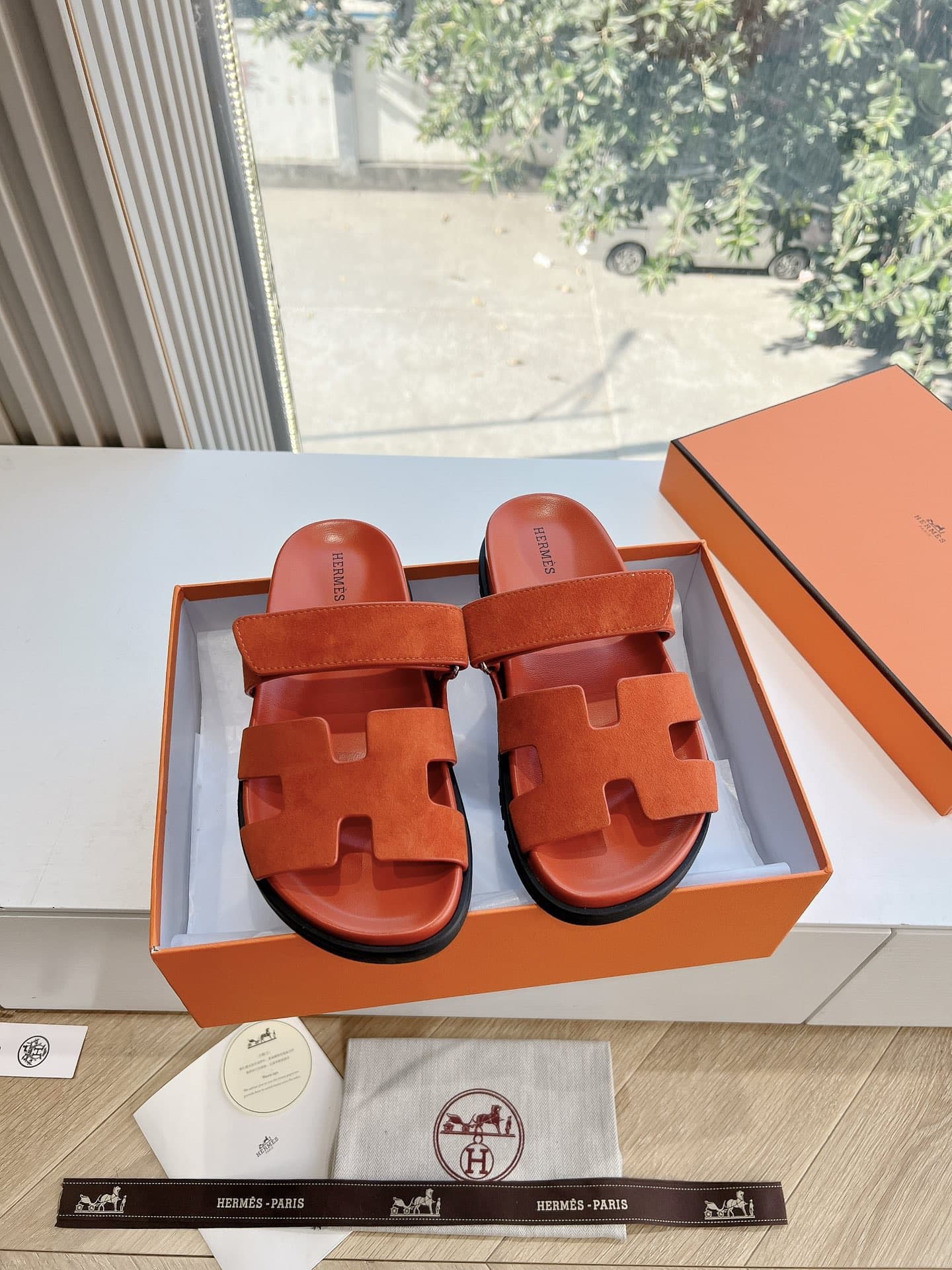 Hsuede Couple Slippers