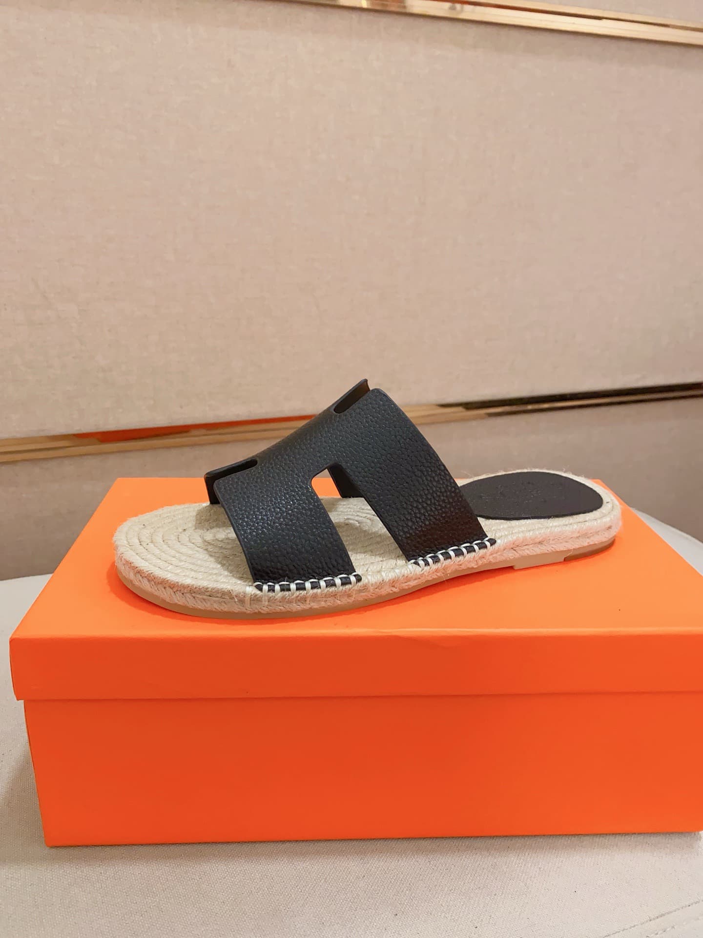 Hleather Man Slippers
