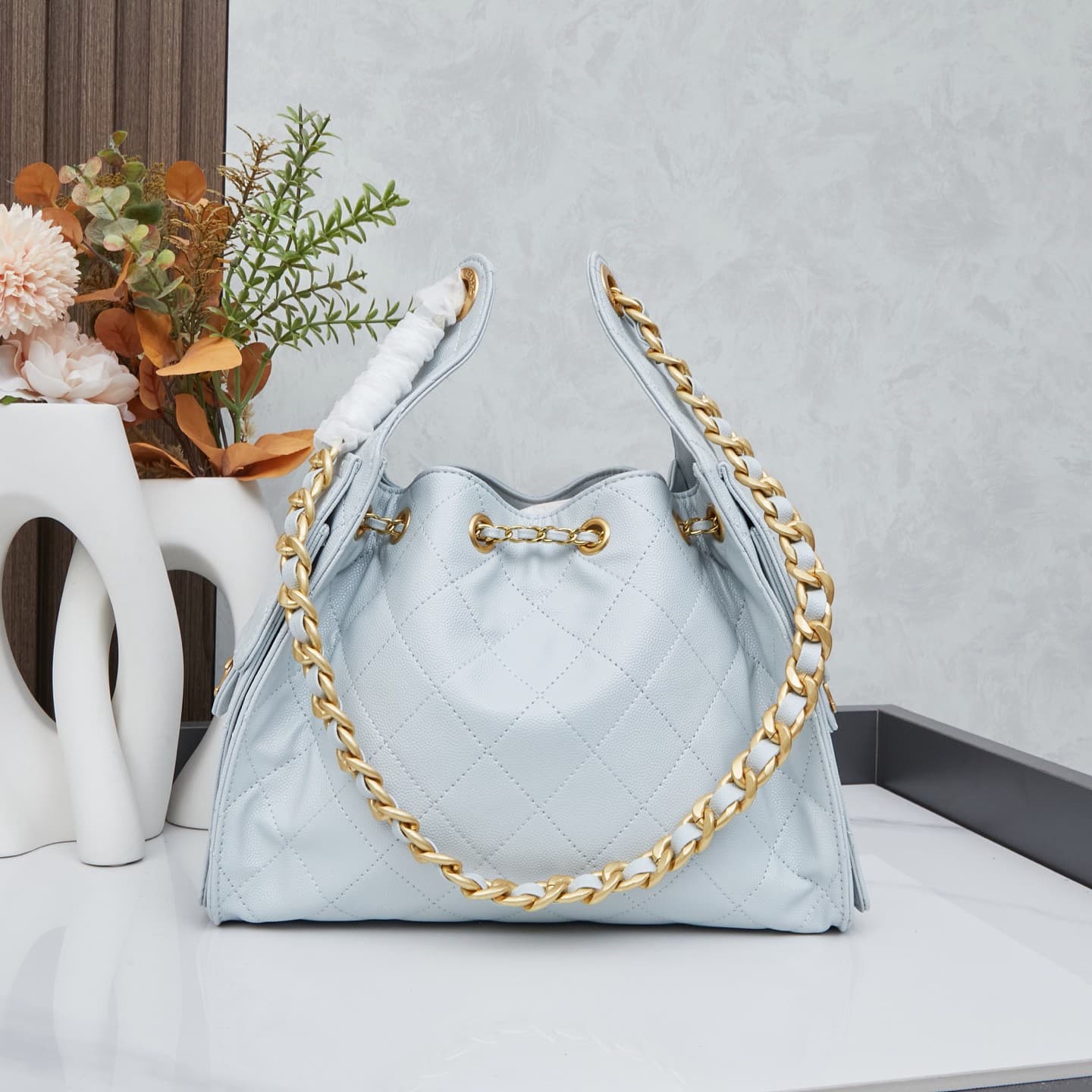 Chanel 25 Bag M9668