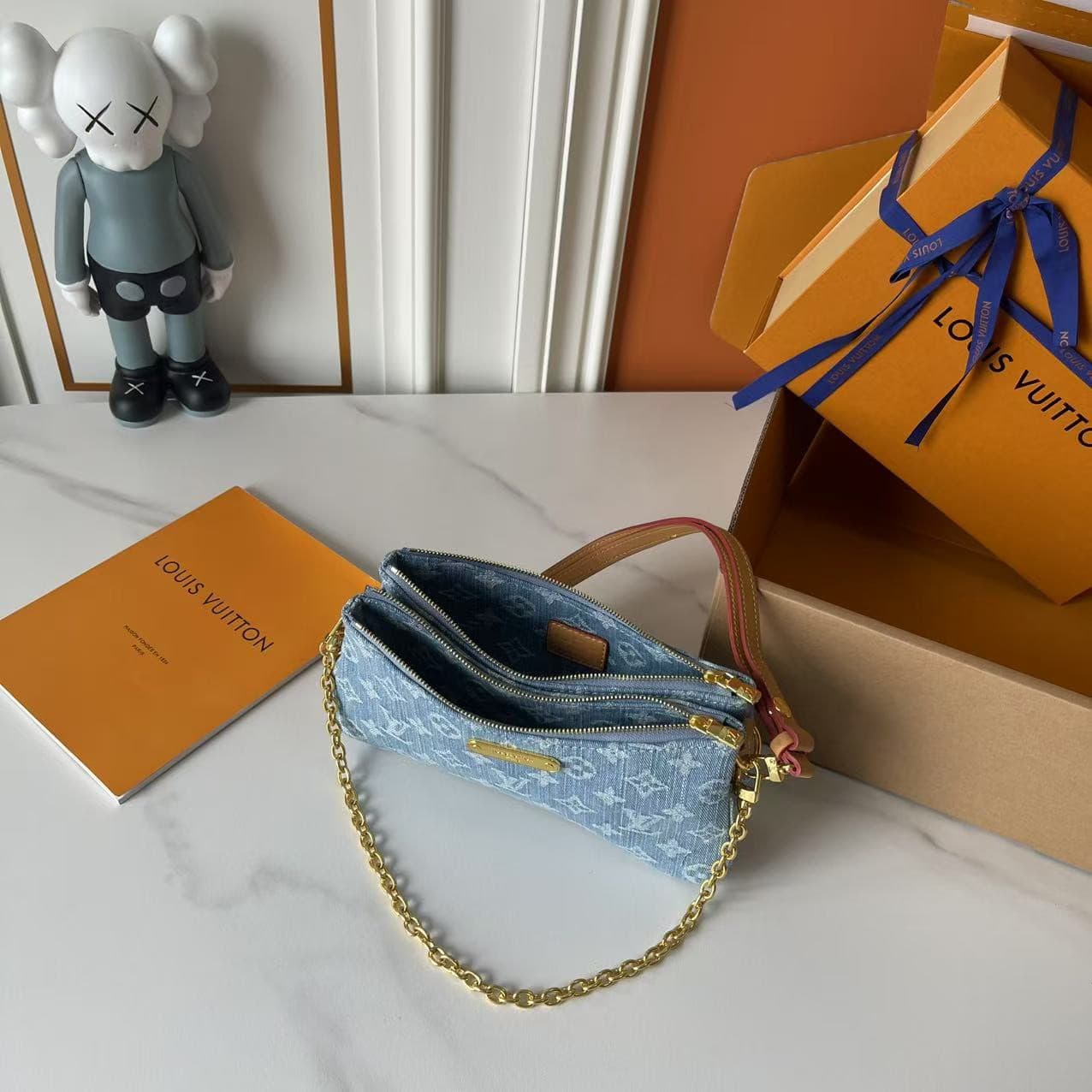 LV Bag M83008