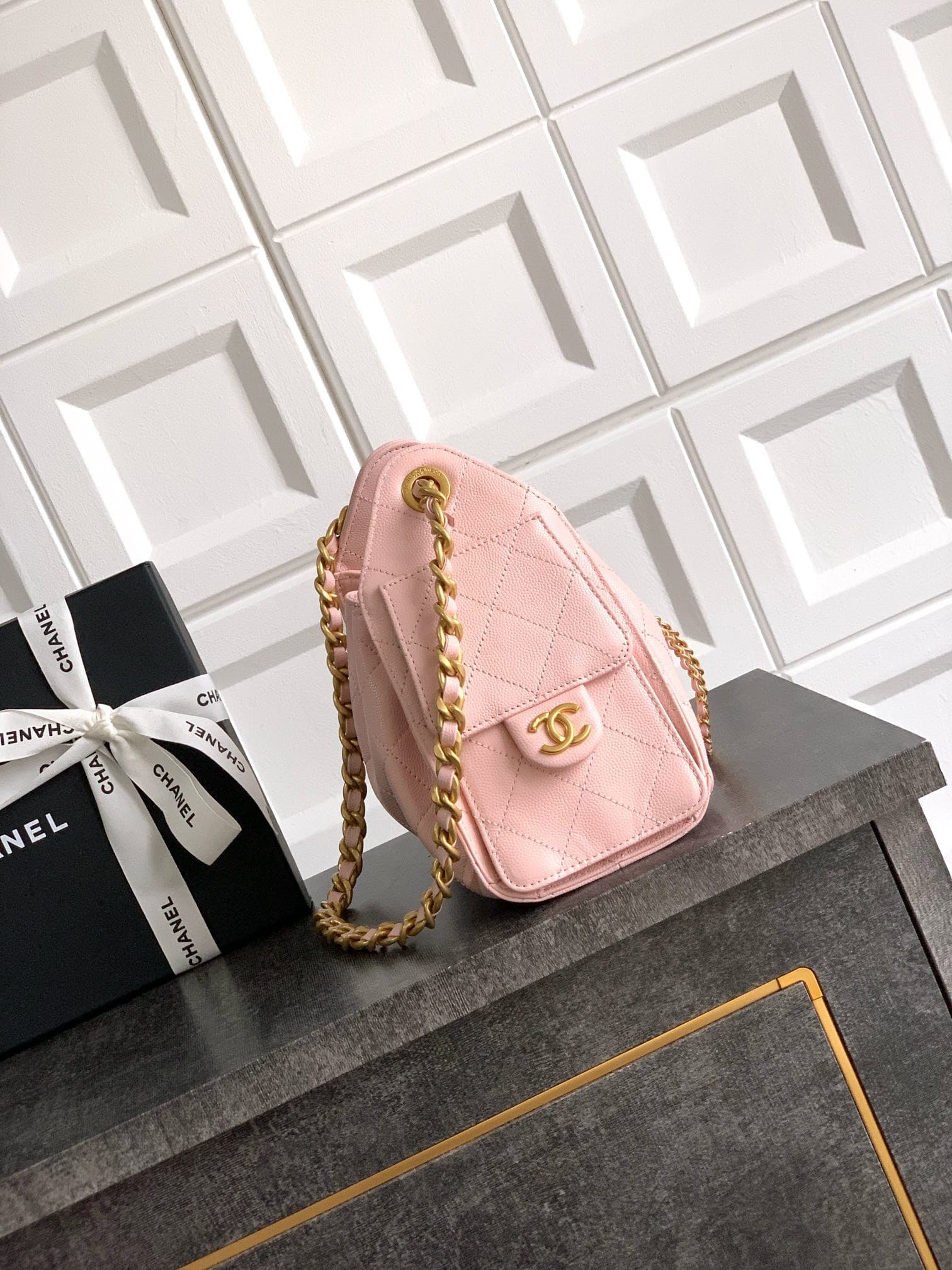 Chanel 25 Bag AS5631