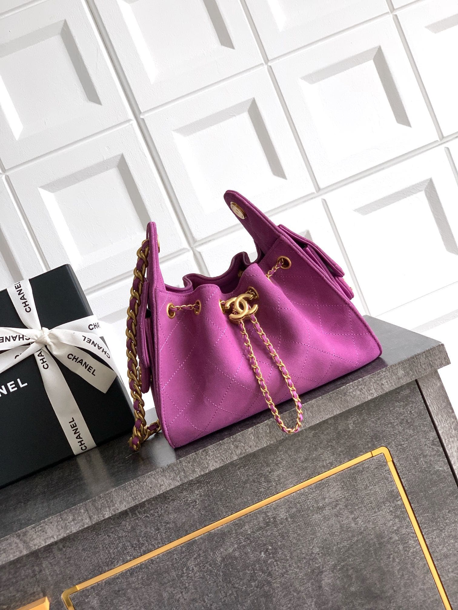 Chanel 25 Bag AS5631