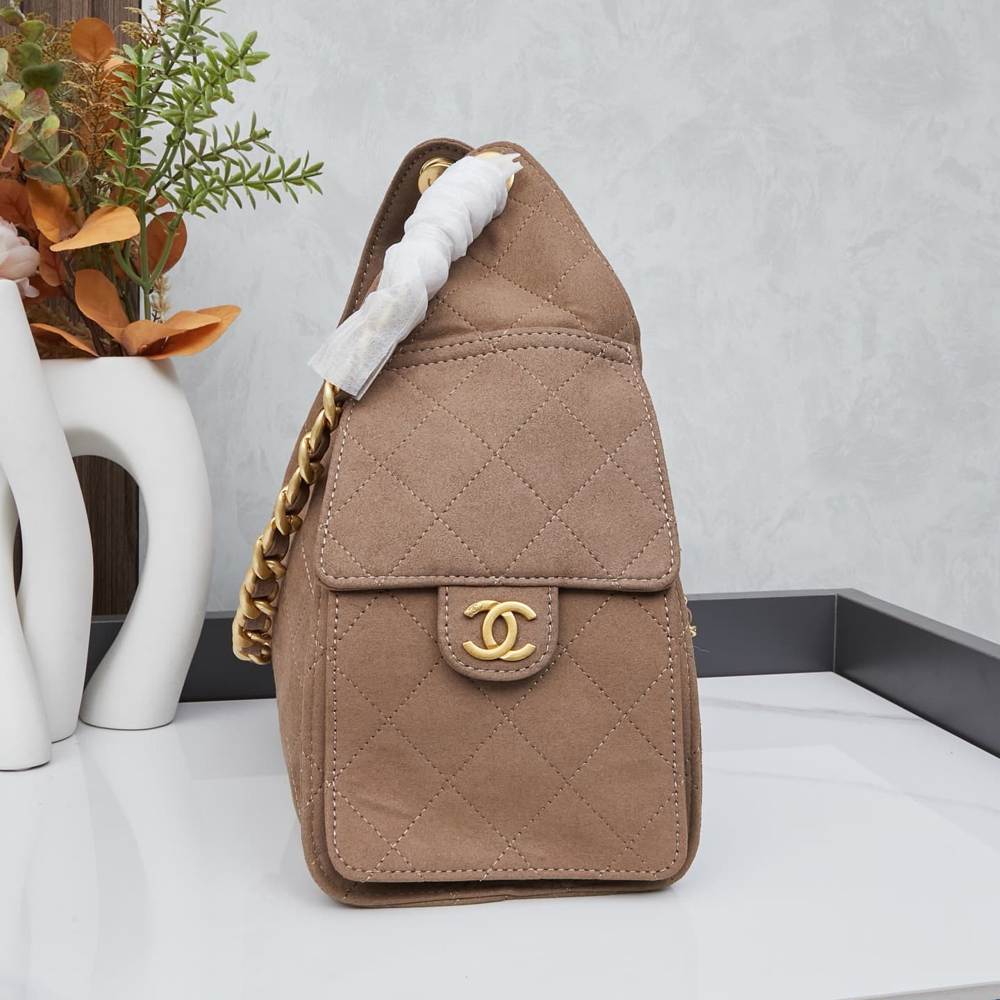 Chanel 25 Bag M9668