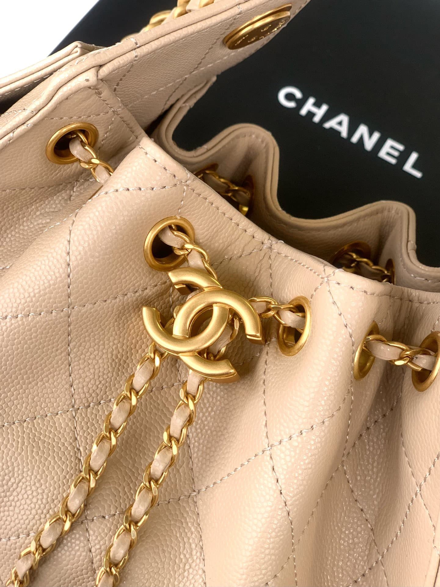 Chanel 25 Bag AS5631