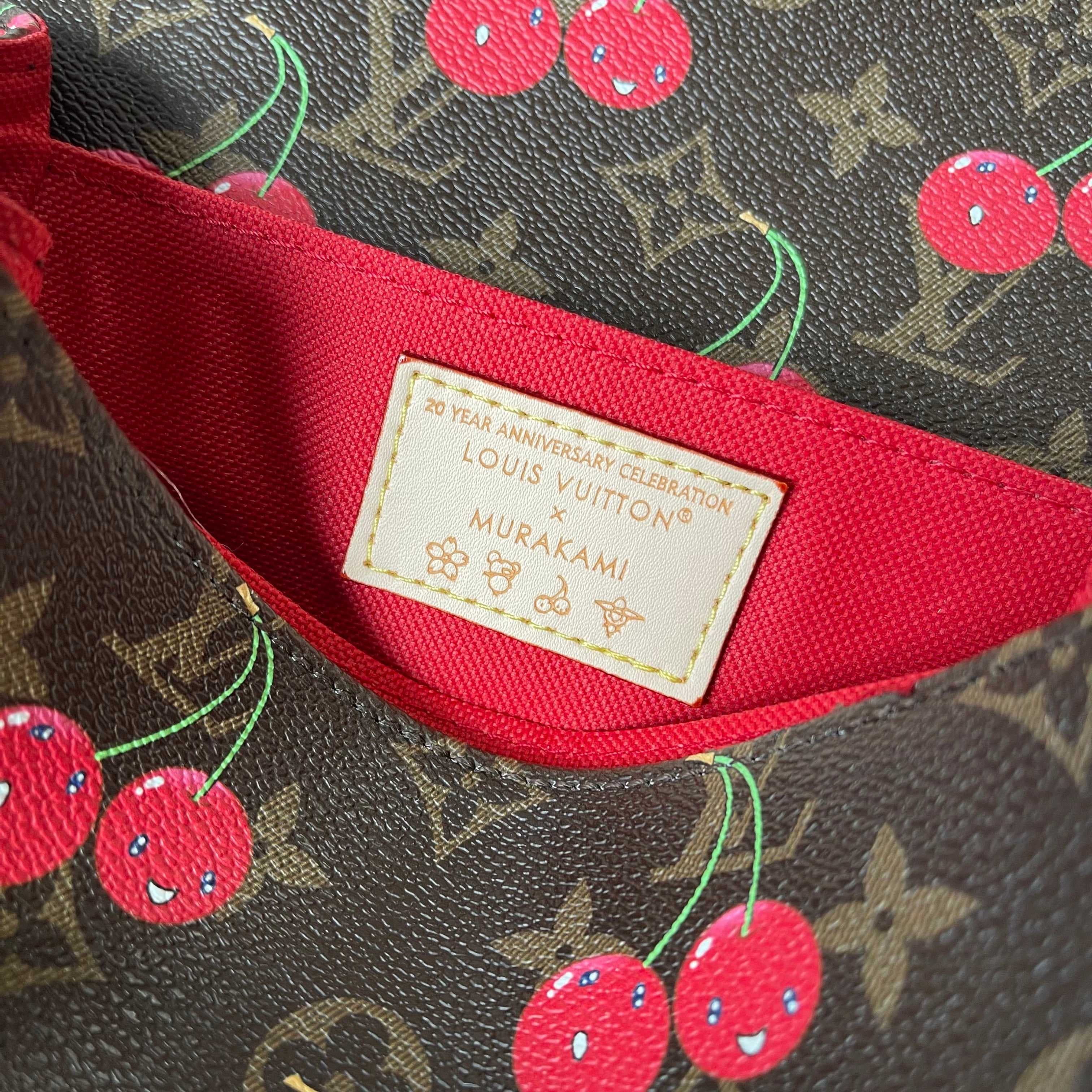 LV Bag M14231