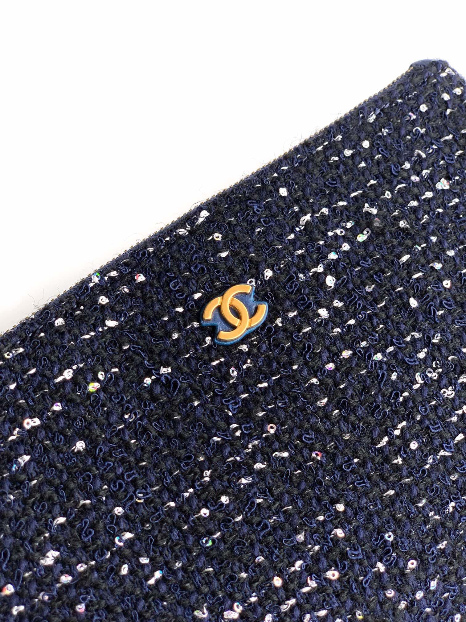 Chanel 25 Bag AS5293