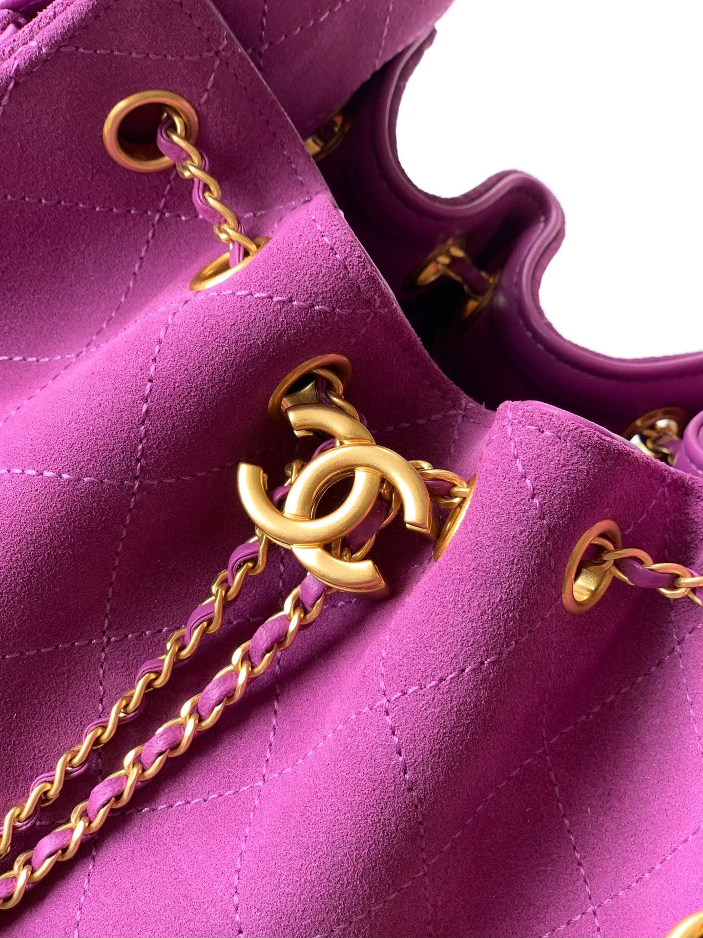 Chanel 25 Bag AS5631