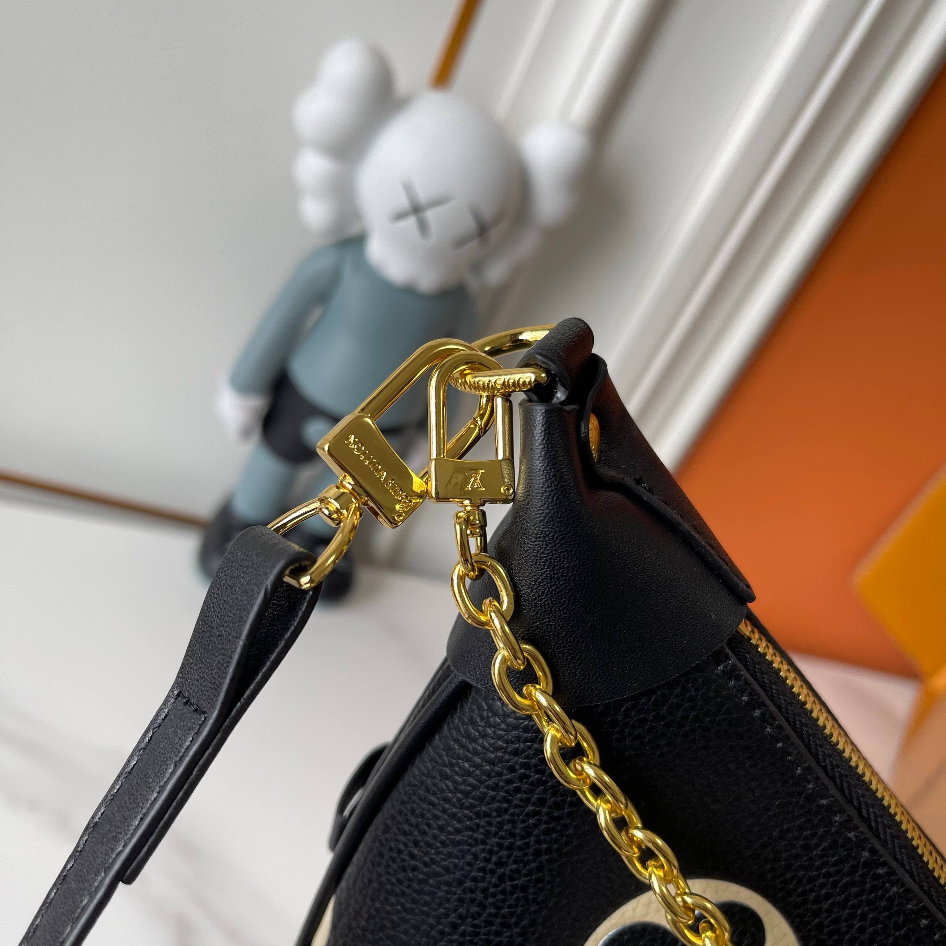 LV Bag M46311