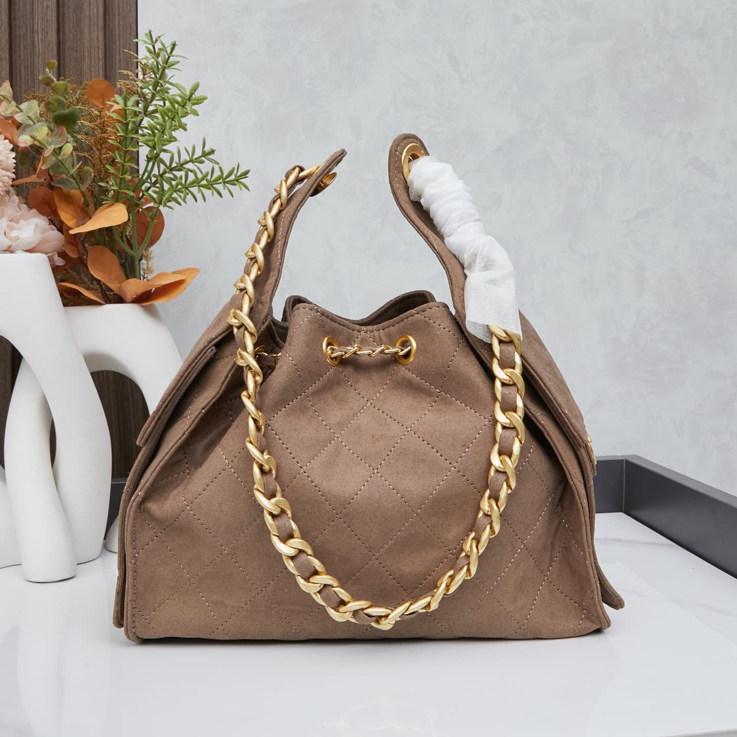 Chanel 25 Bag M9668