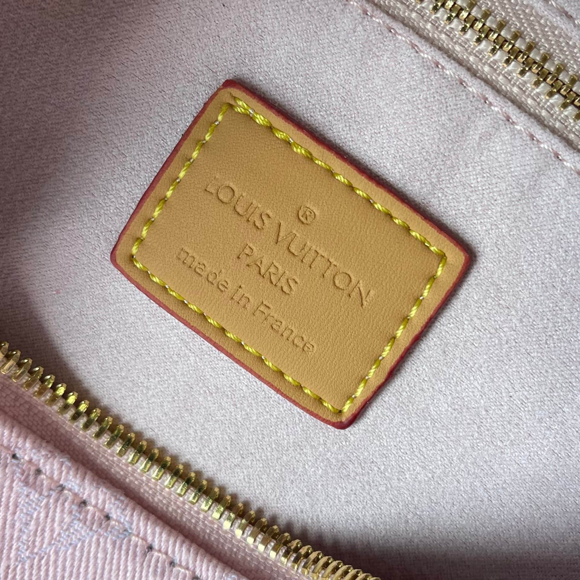 LV Bag M46311