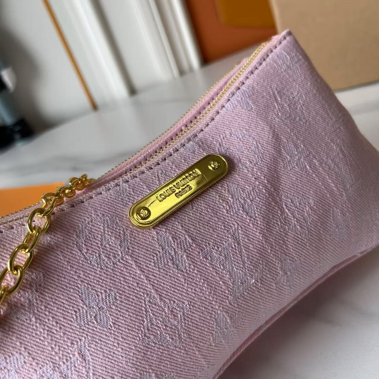 LV Bag M83008