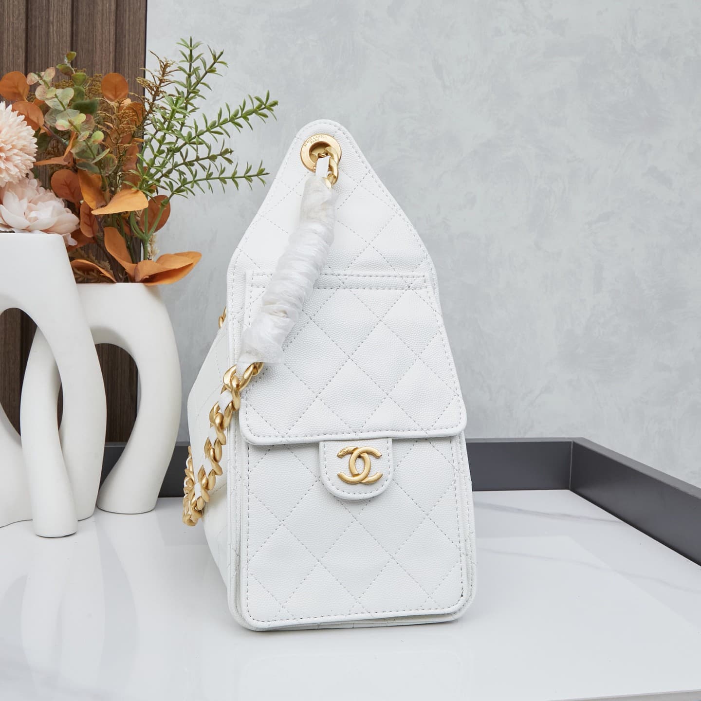 Chanel 25 Bag M9668