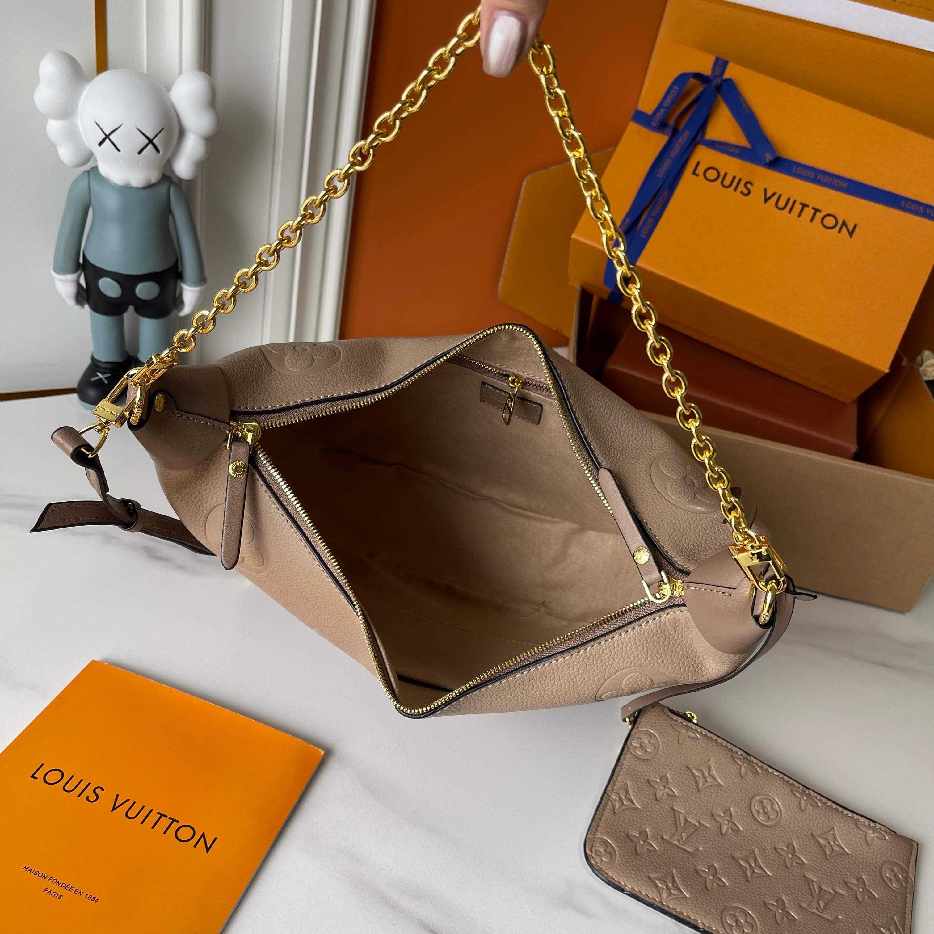 LV Bag M46311