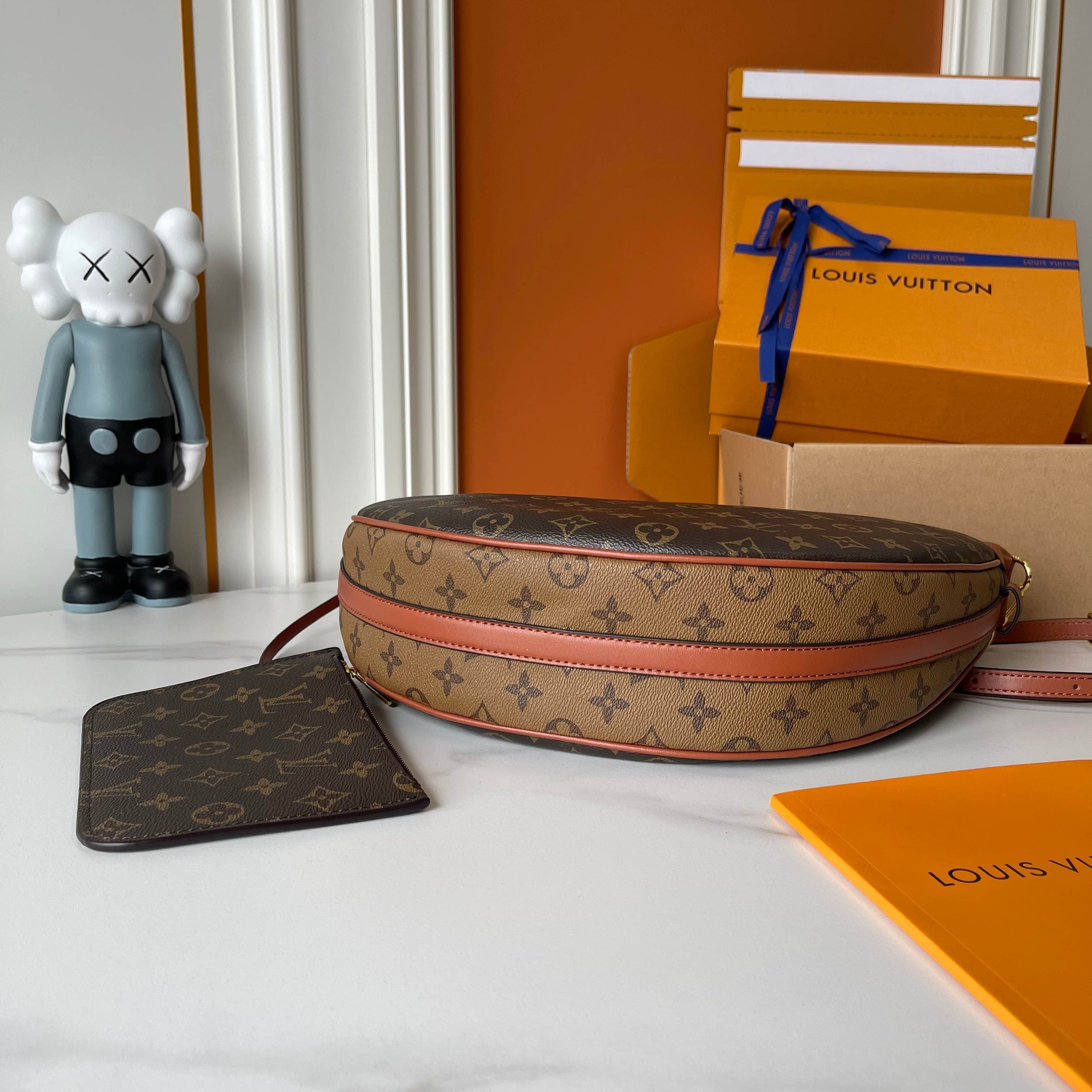LV Bag M46311