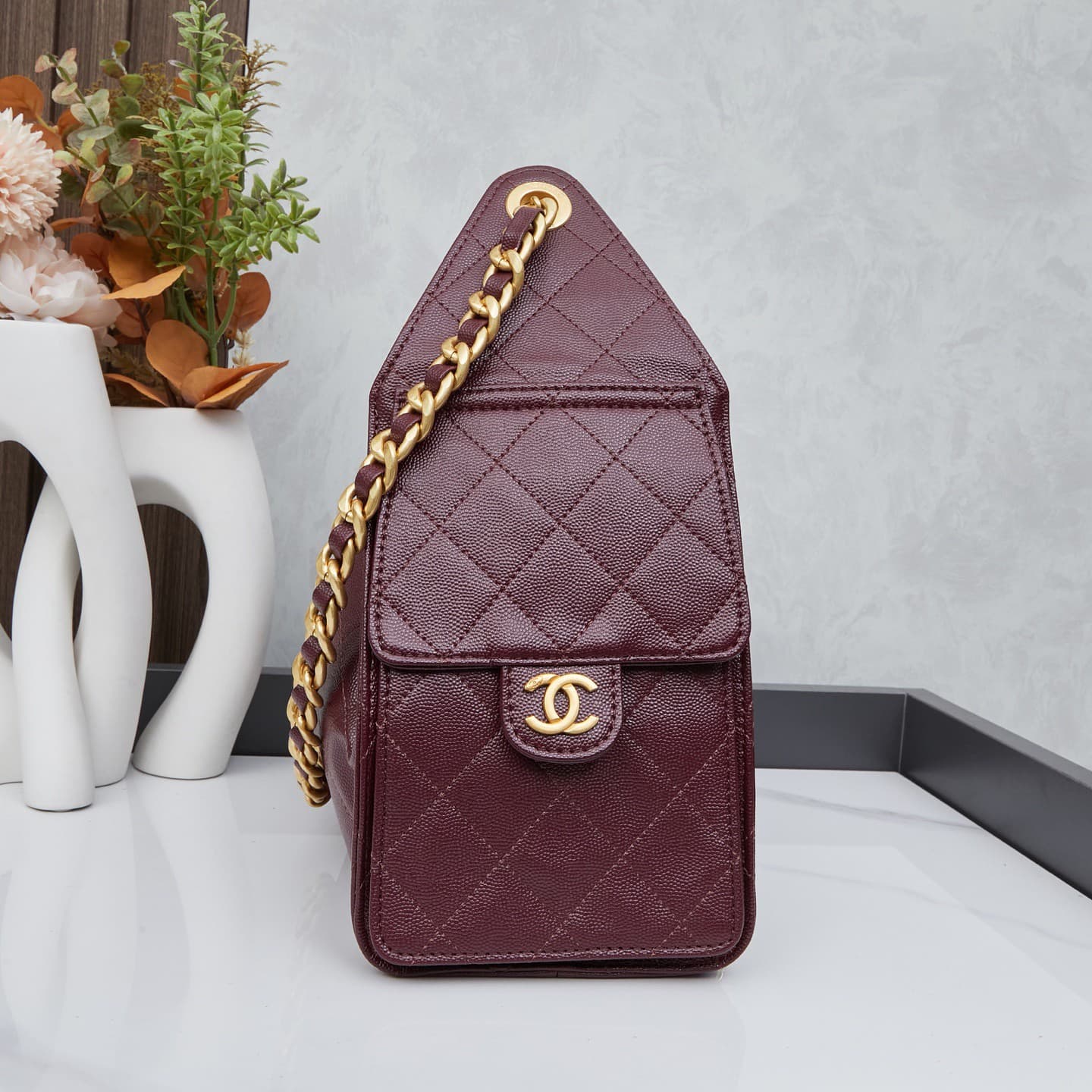 Chanel 25 Bag M9668