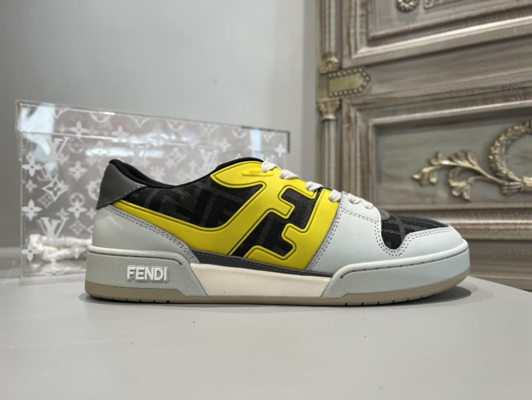 Fendi Couple Shoes