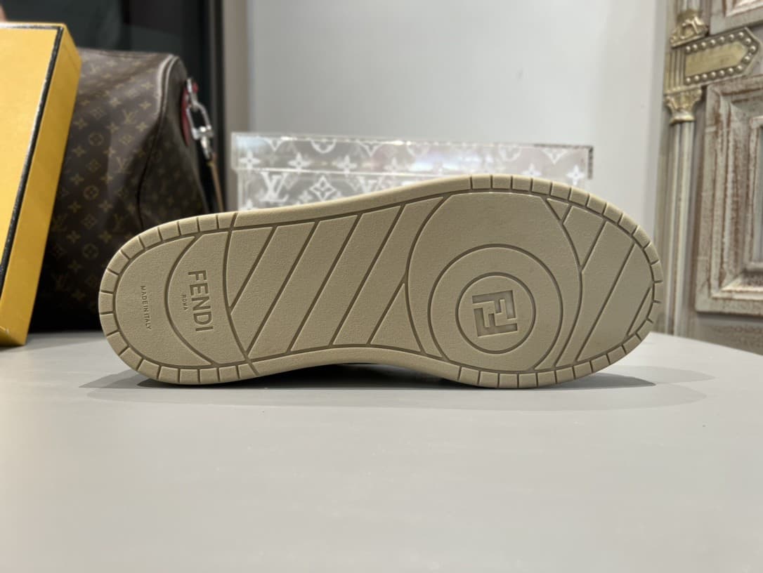 Fendi Couple Shoes