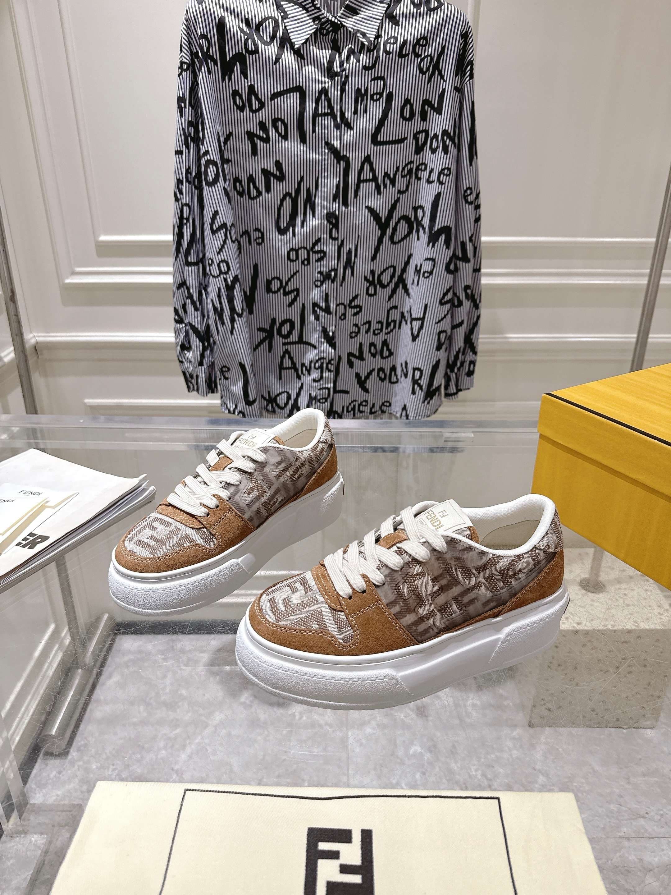 Fendi Woman Shoes