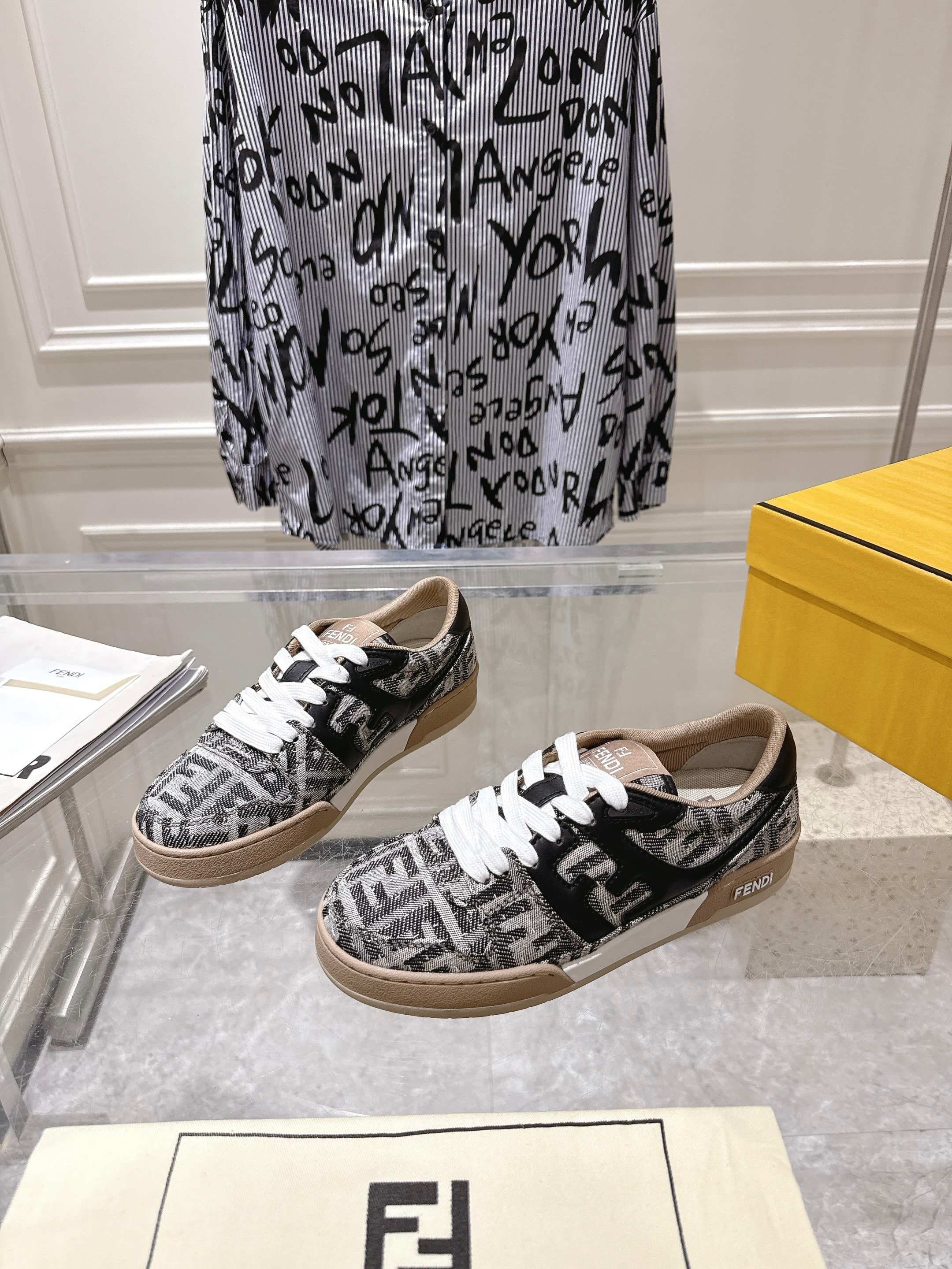 Fendi Woman Shoes