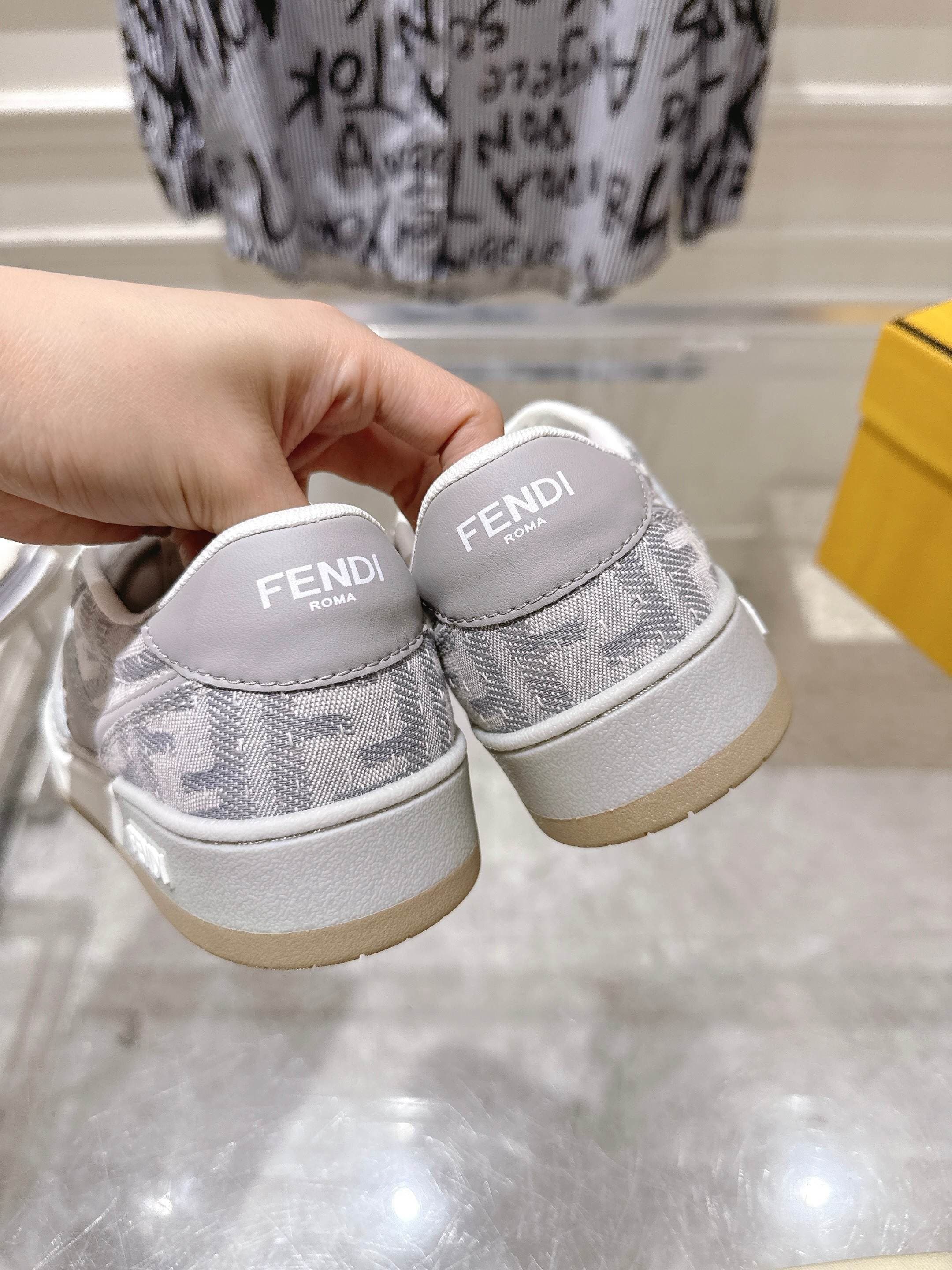 Fendi Woman Shoes