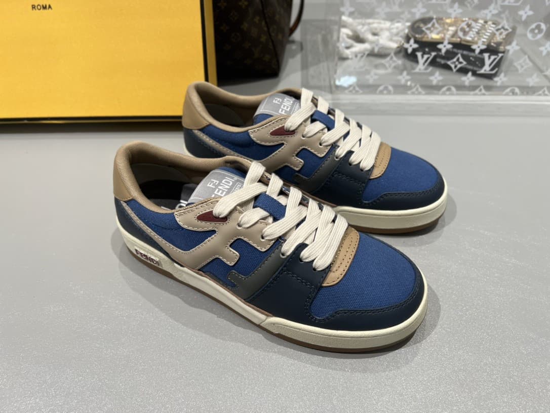Fendi Couple Shoes