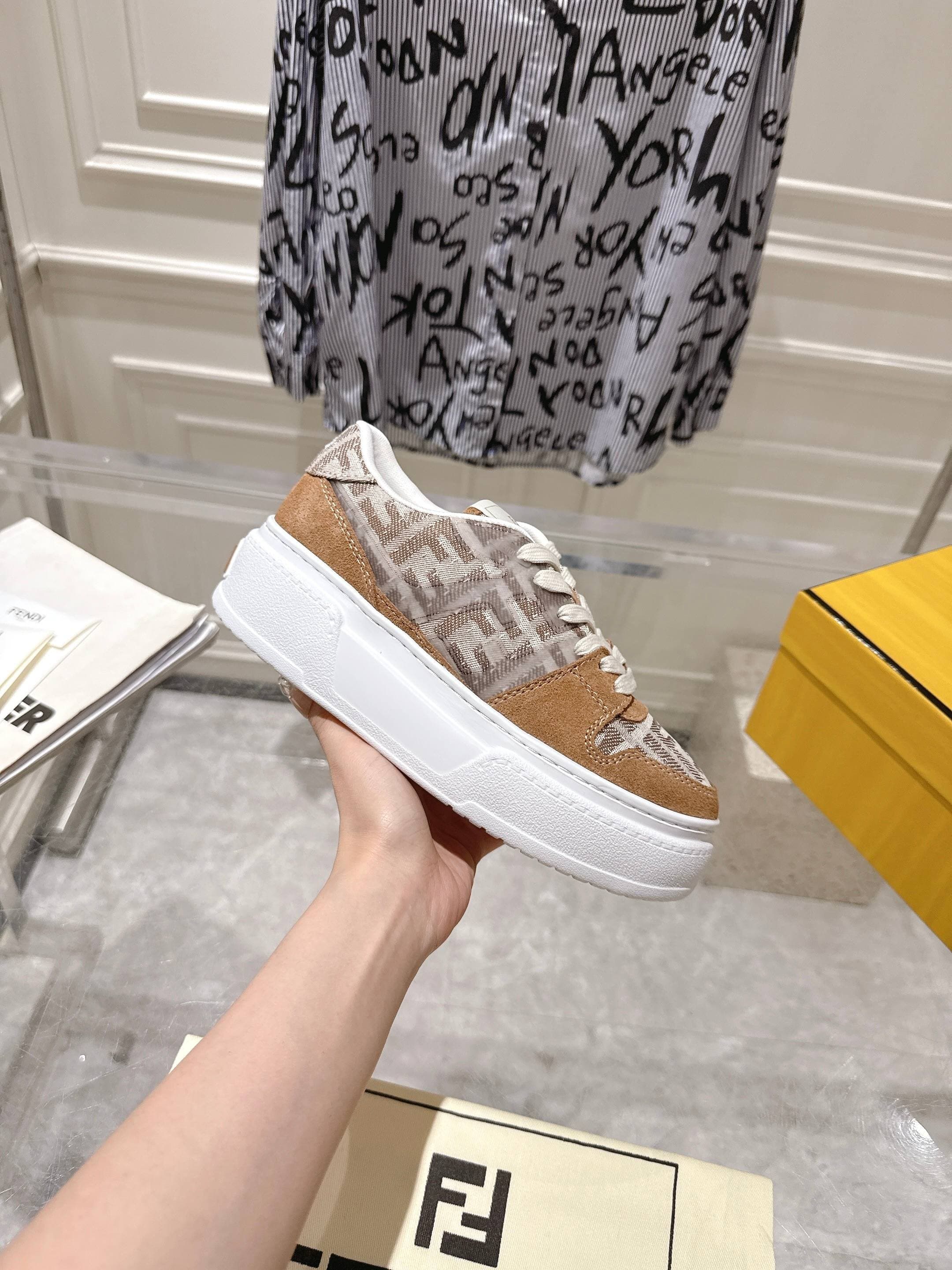 Fendi Woman Shoes