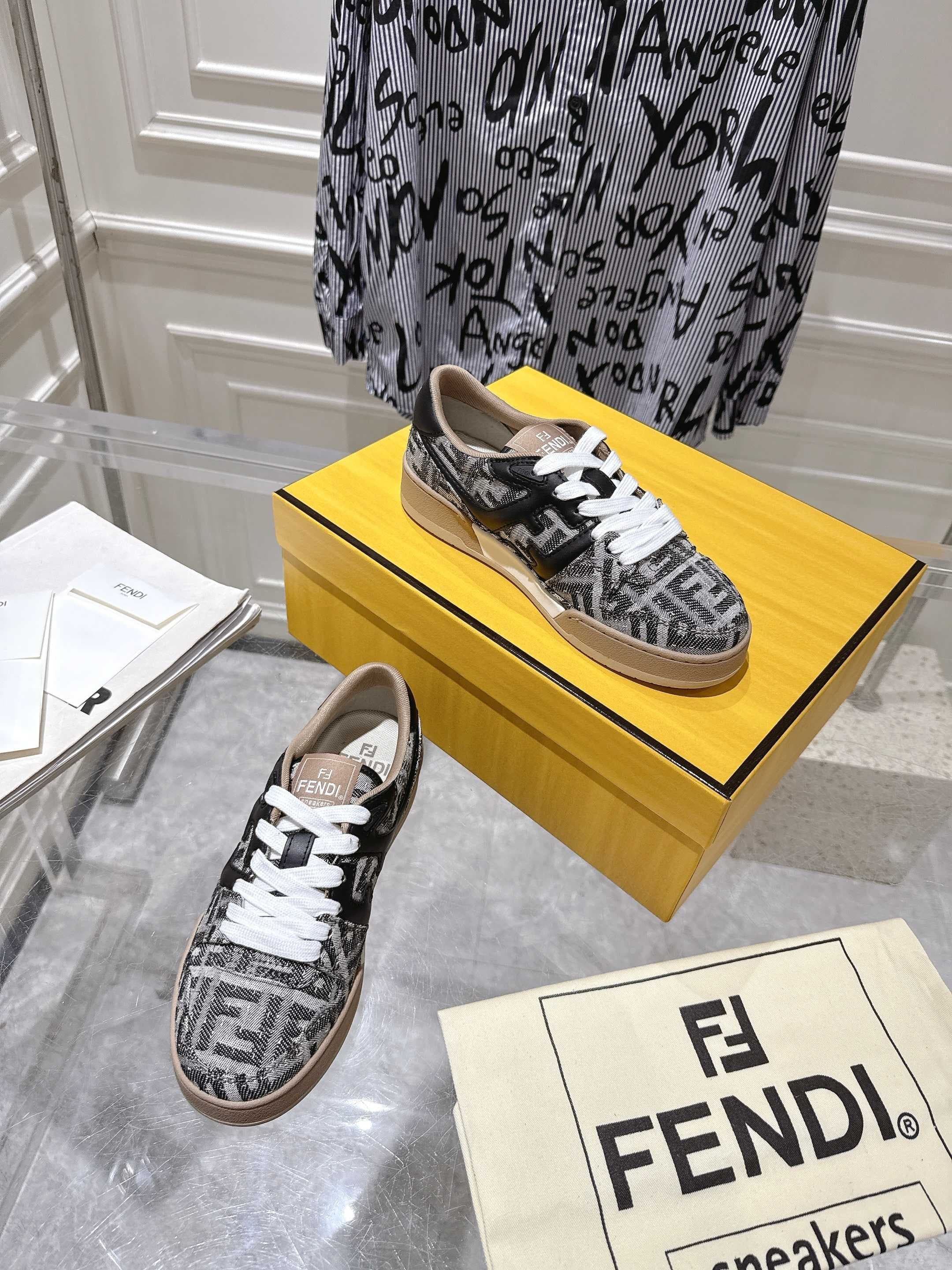 Fendi Woman Shoes