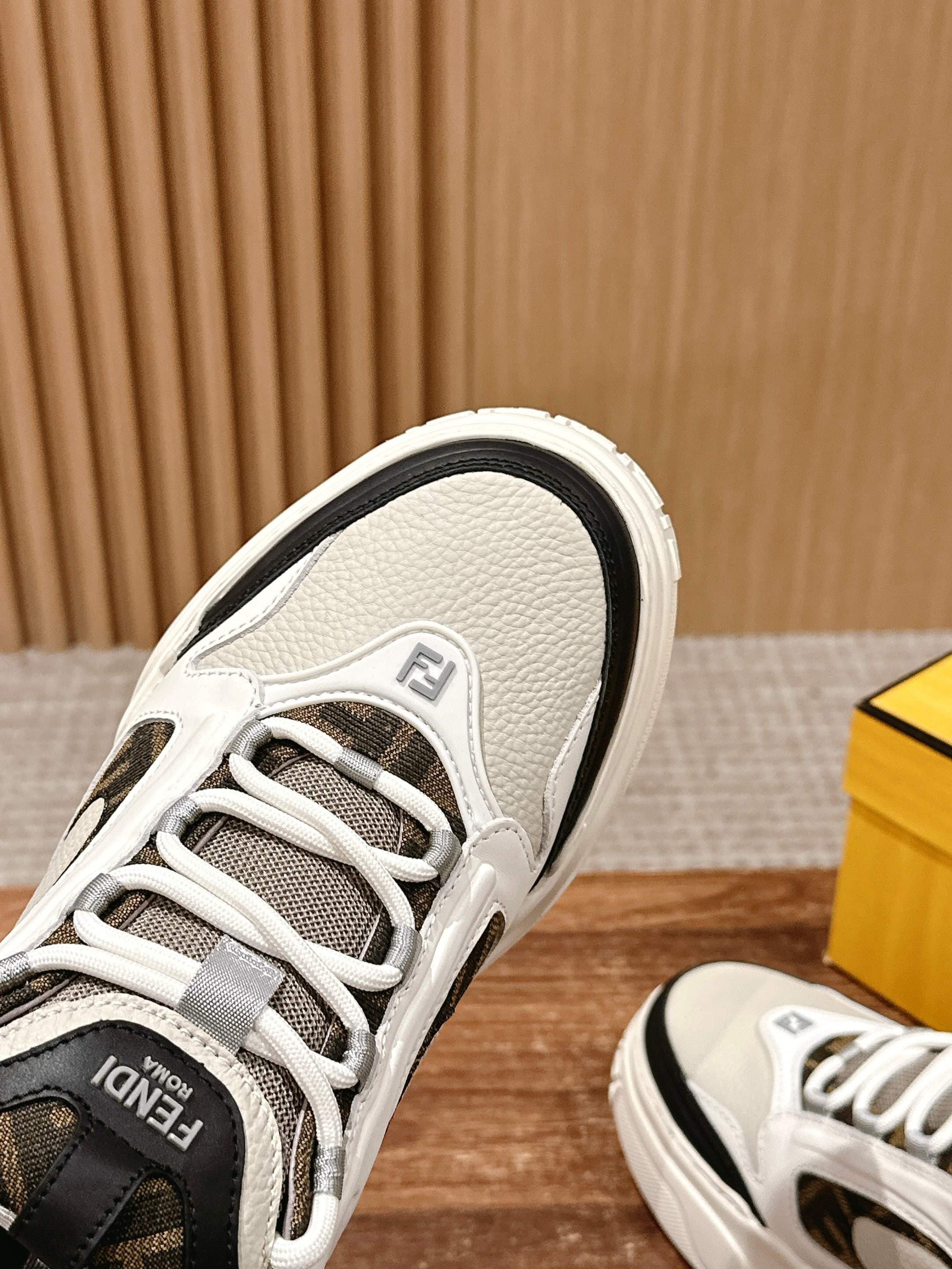 Fendi Man Shoes